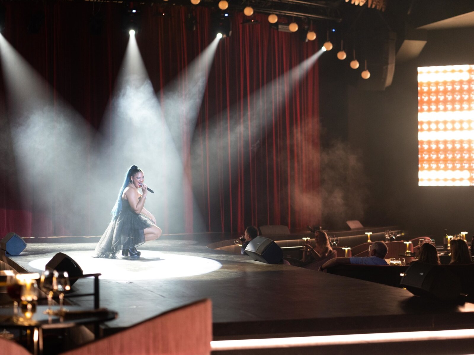 Chic Cabaret