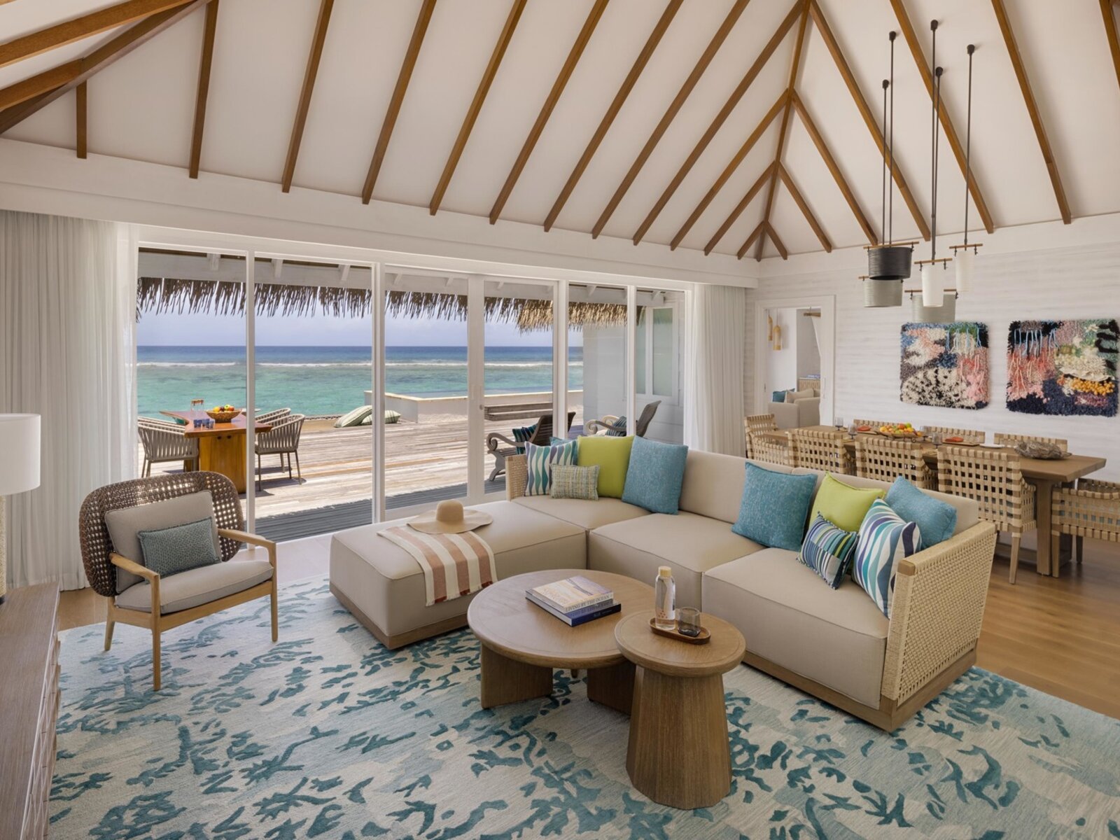 Wohnbeispiel Two Bedroom Water Villa with Pool