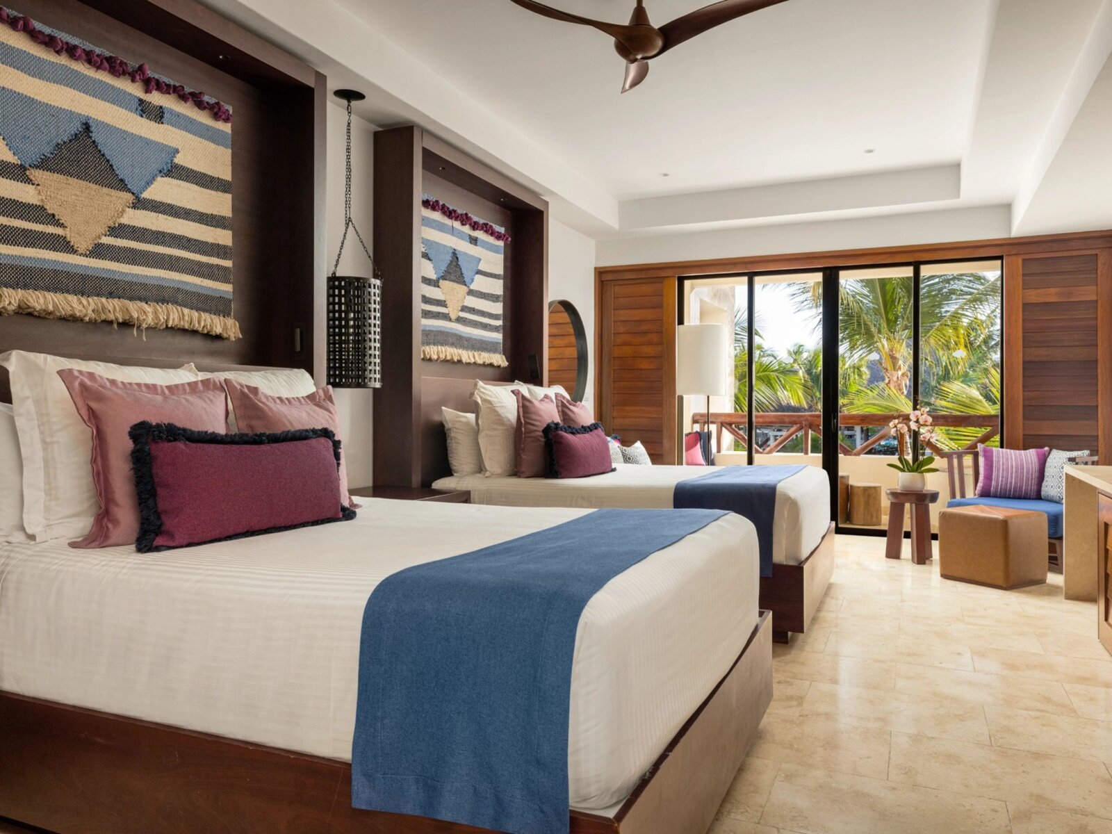 Wohnbeispiel Junior Suite Pool View