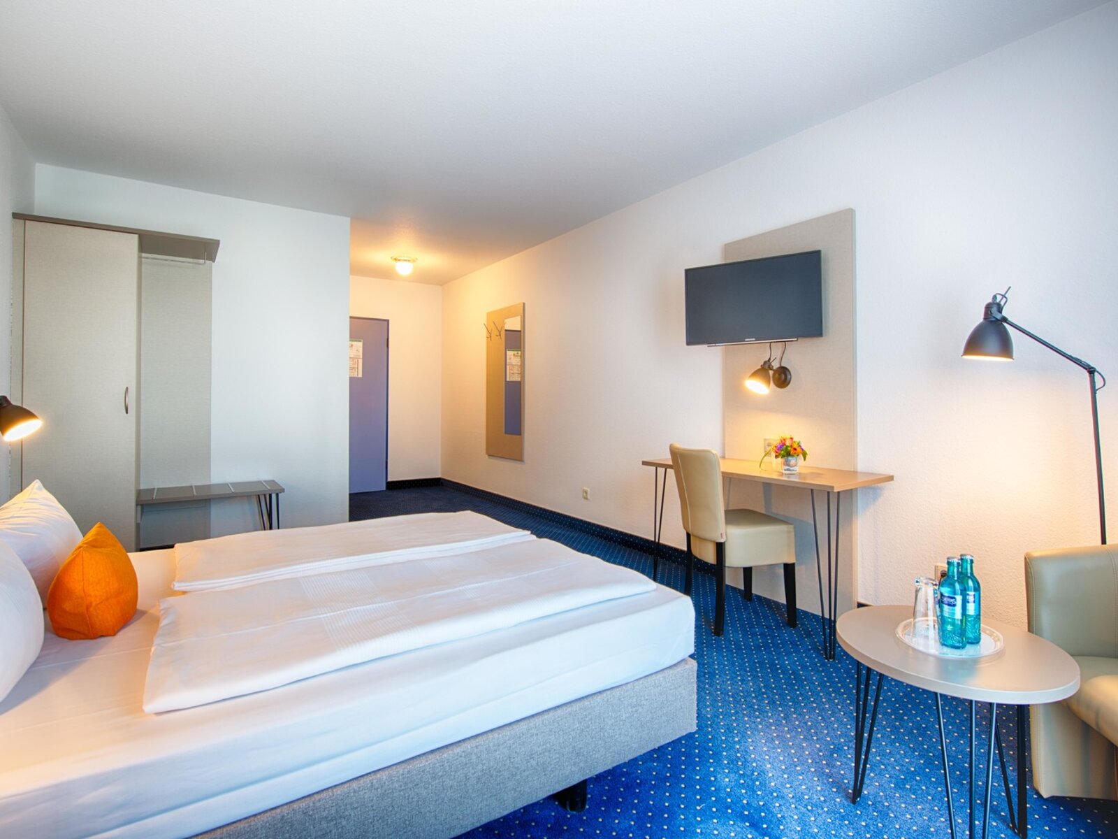 Wohnbeispiel Business Zimmer 3 Personen
