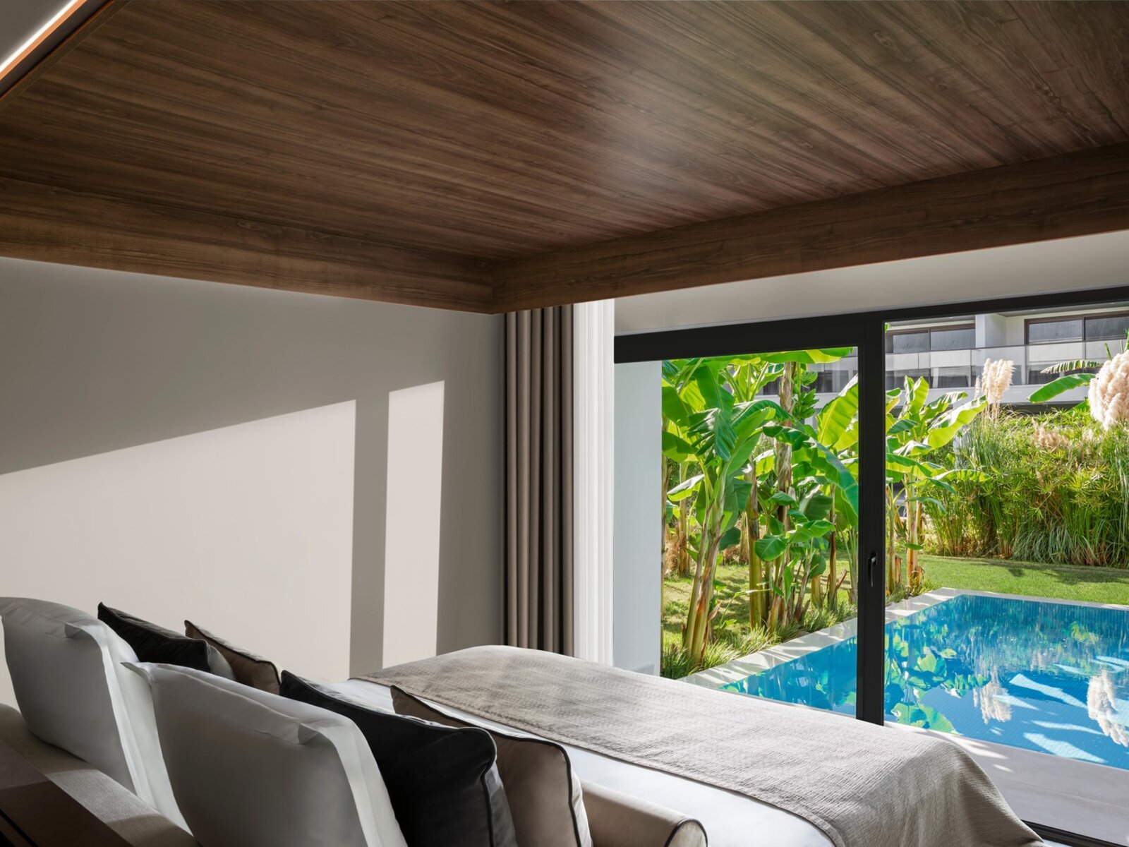 Wohnbeispiel Large Family Suite Swim-Up
