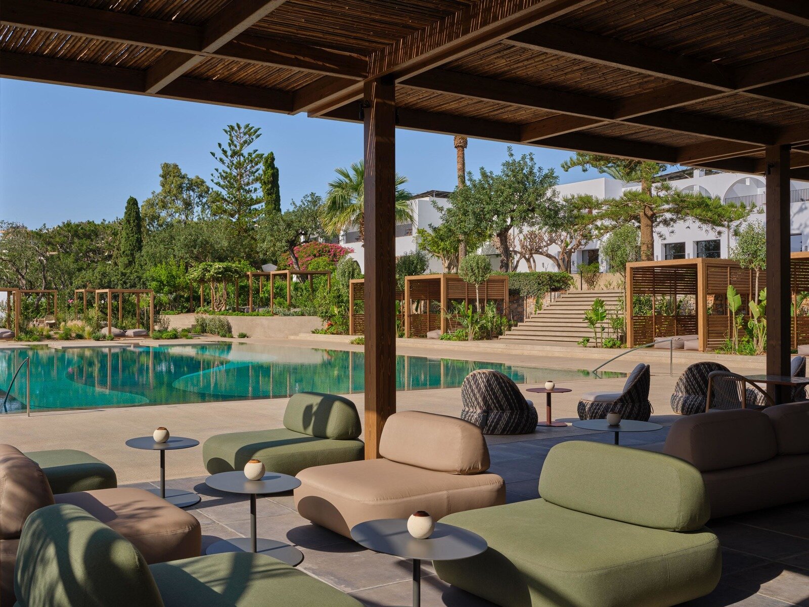 Mo.by Pool Bar