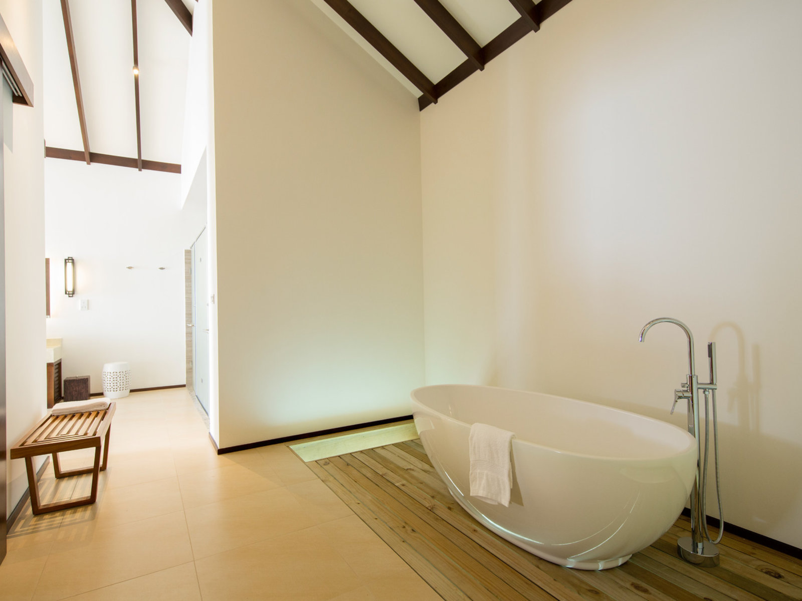 Wohnbeispiel One Bed Room Water Villa Pool
