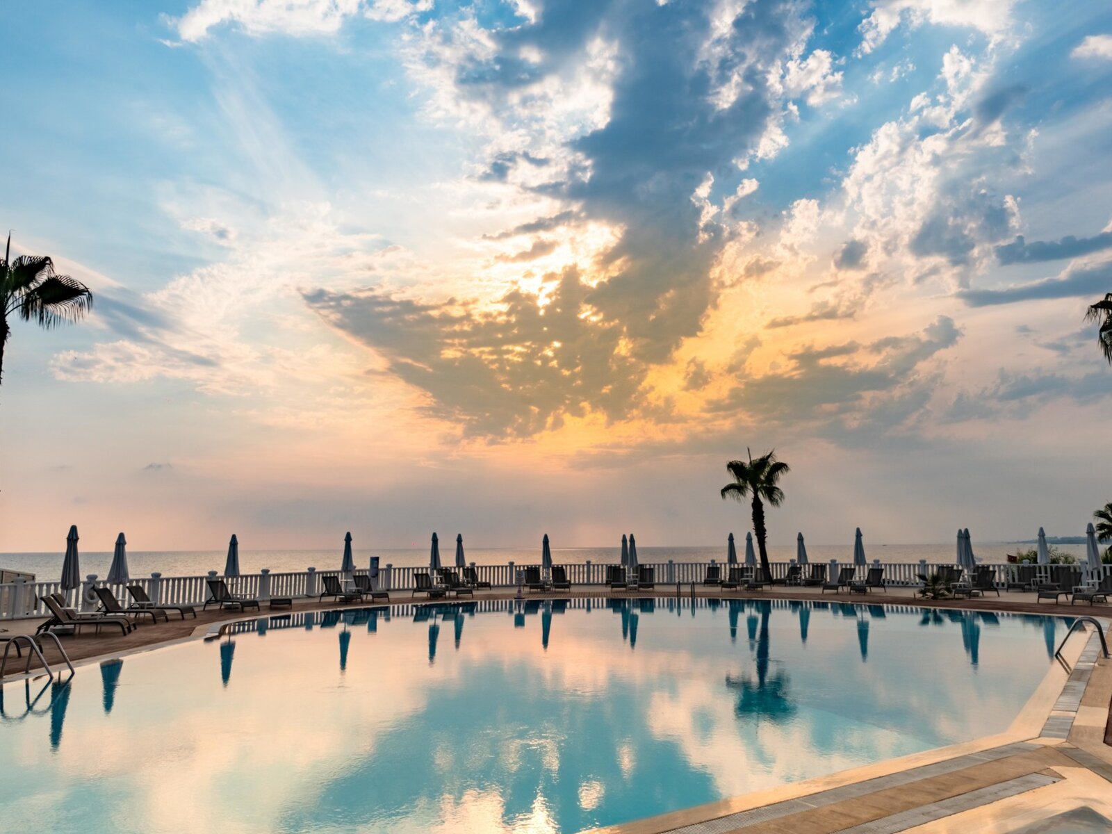 MAIN POOL