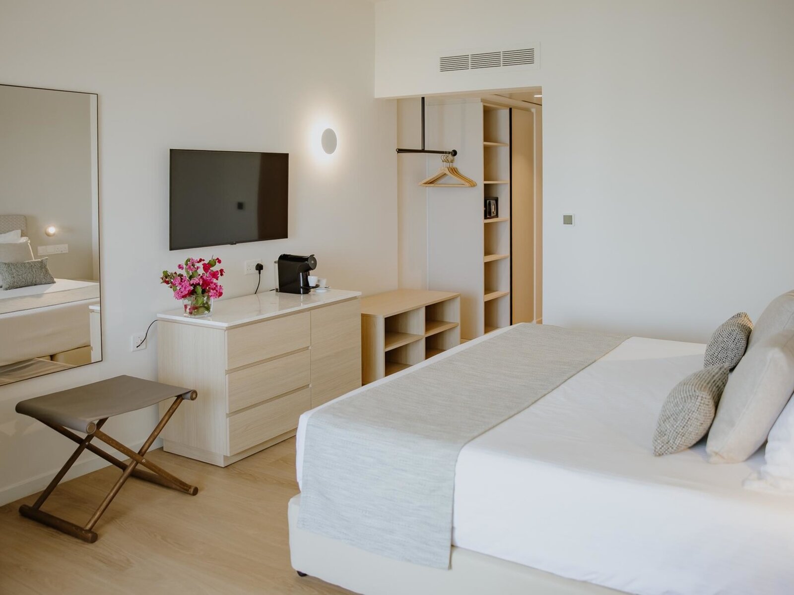 Wohnbeispiel Superior Double Room Marina View