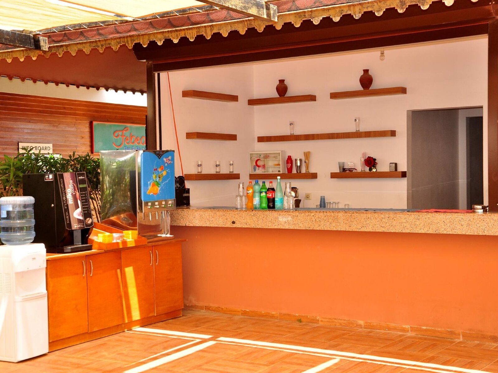 Snack Bar