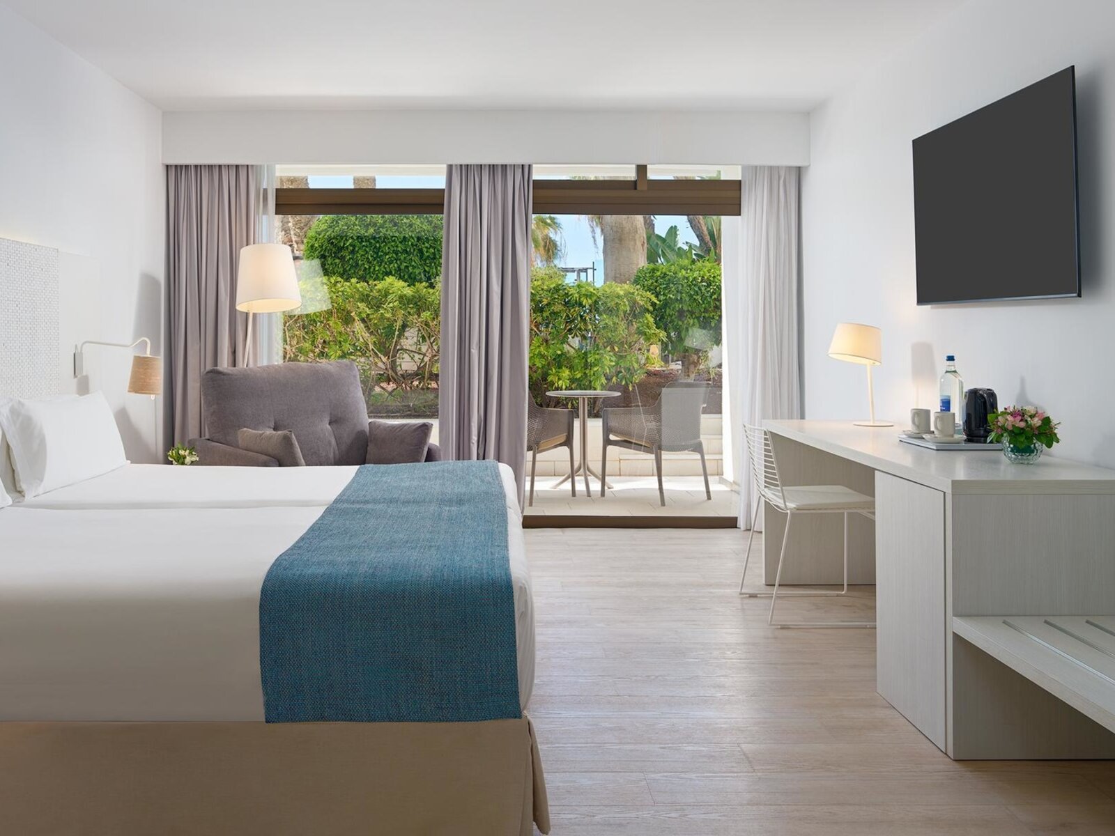 Wohnbeispiel Infinity Pool Double Room