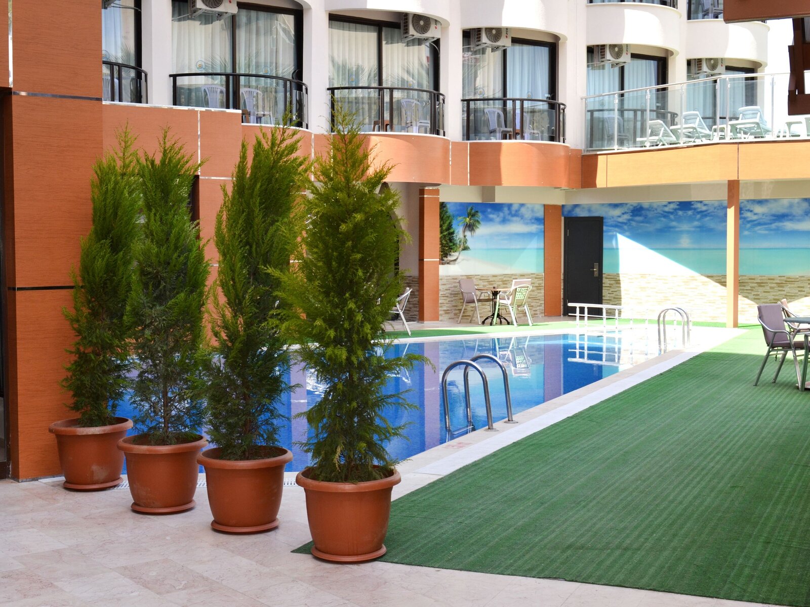 Pool