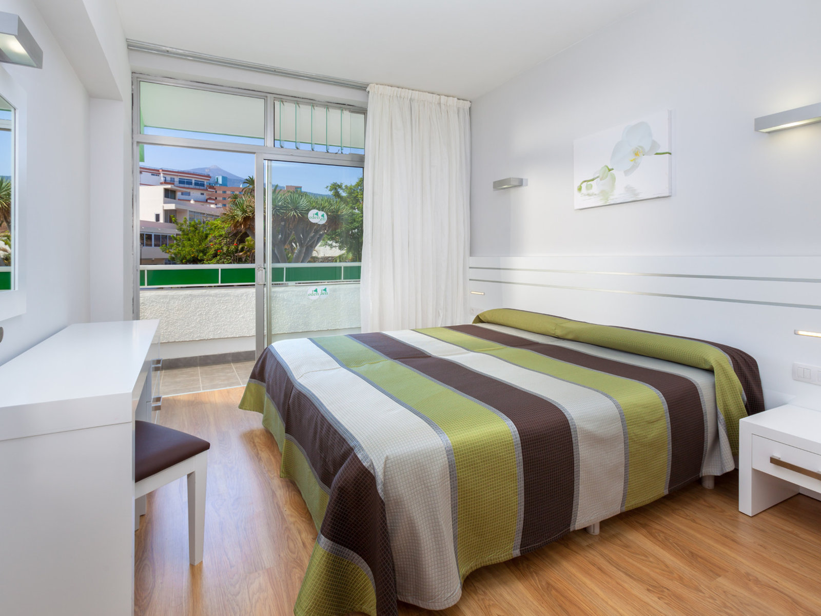 Wohnbeispiel Combined Apartment  Studio