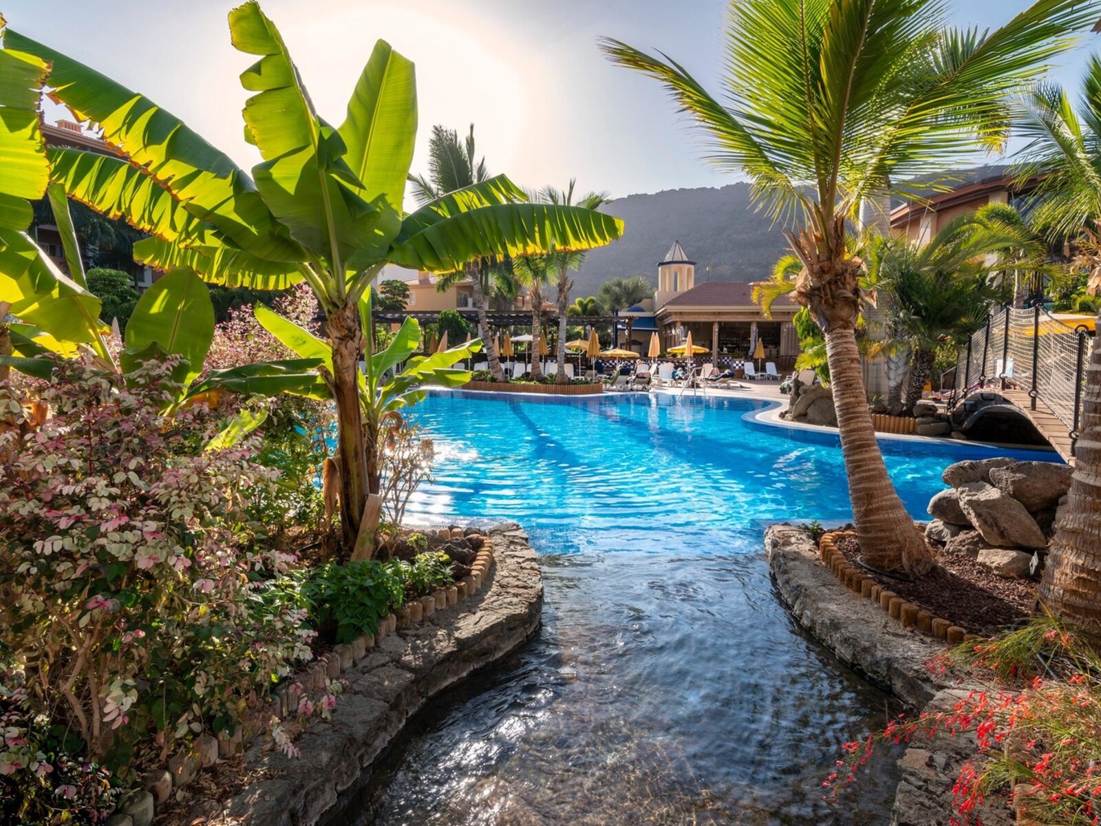 Pool 1