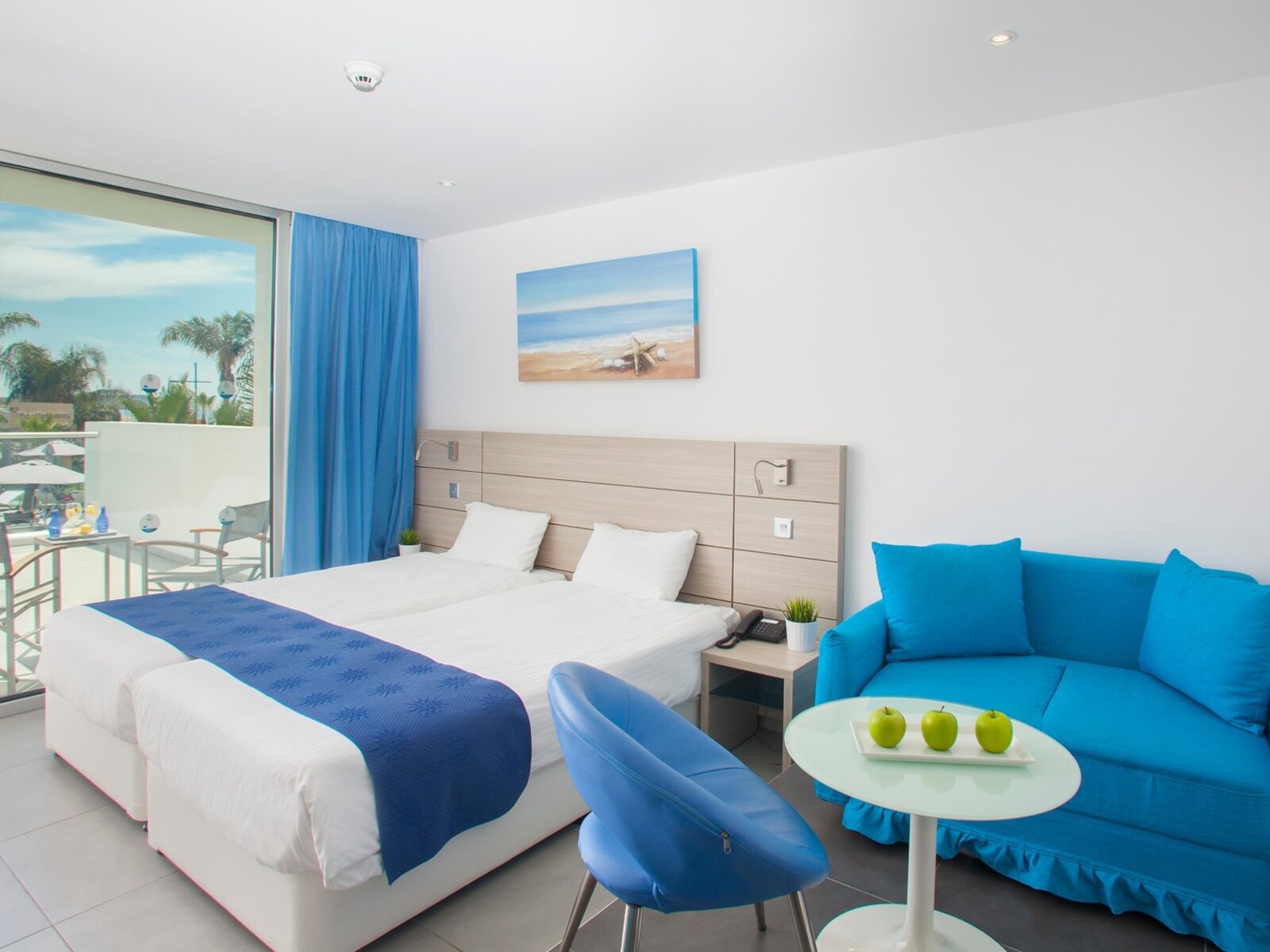 Wohnbeispiel Junior Suite Pool View