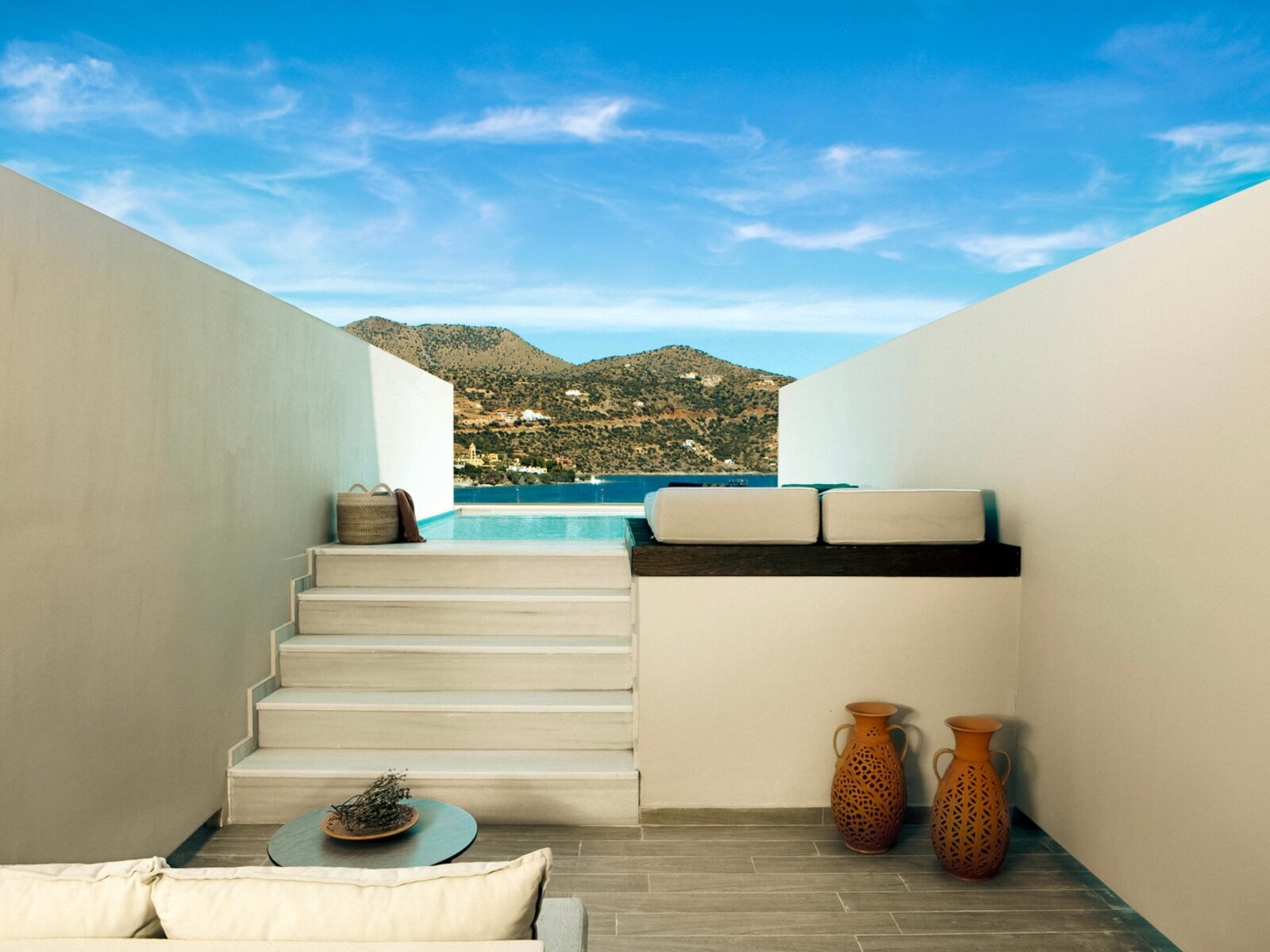 Wohnbeispiel Deluxe Sea View room Private Pool