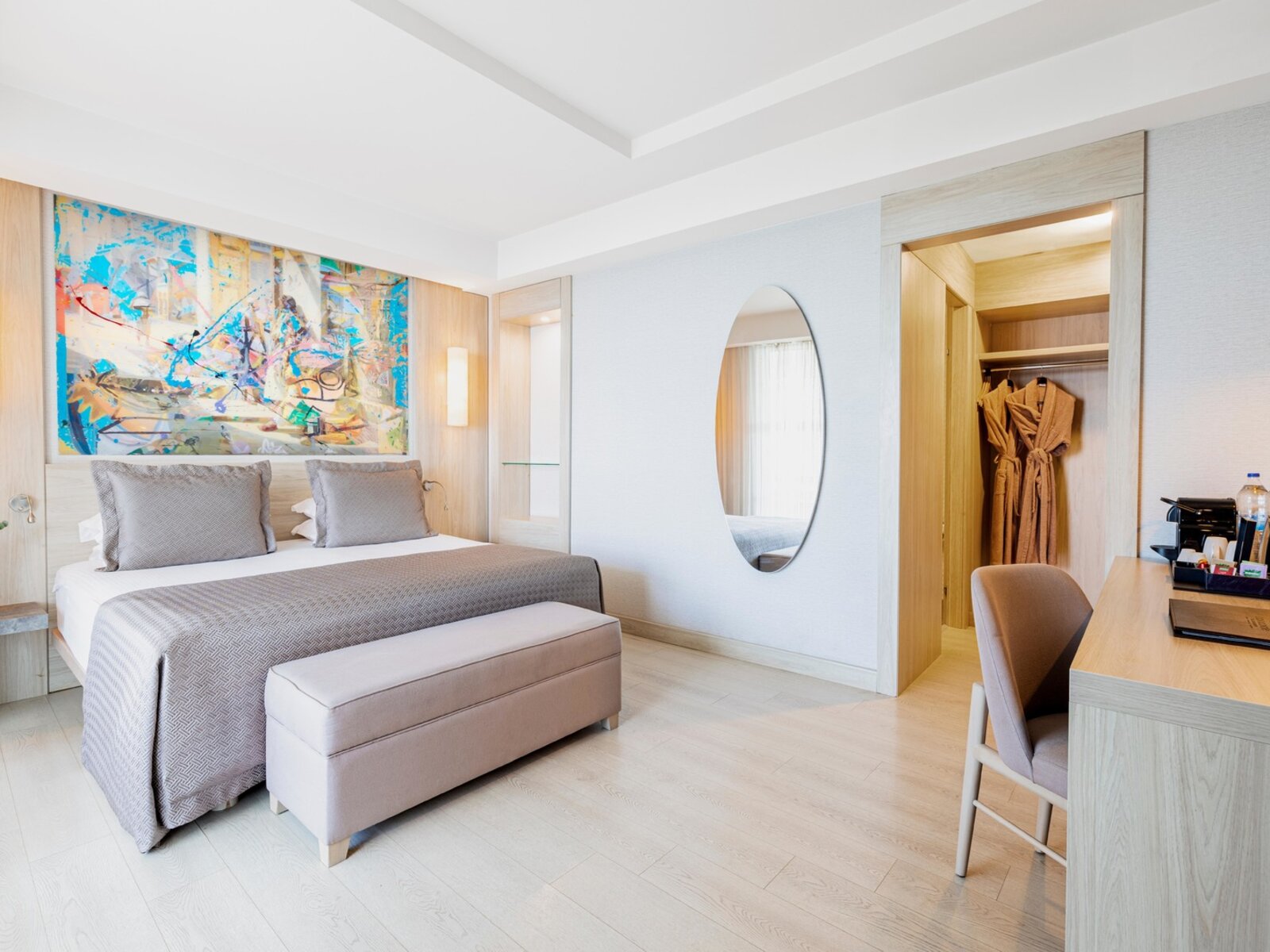 Deluxe Family Suite Sea View