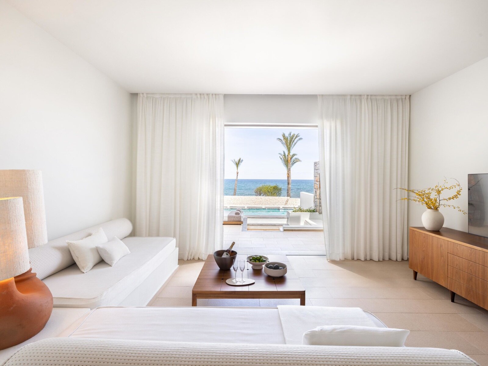 Wohnbeispiel 2-Bedroom Dream Villa with Sea View  Private Pool