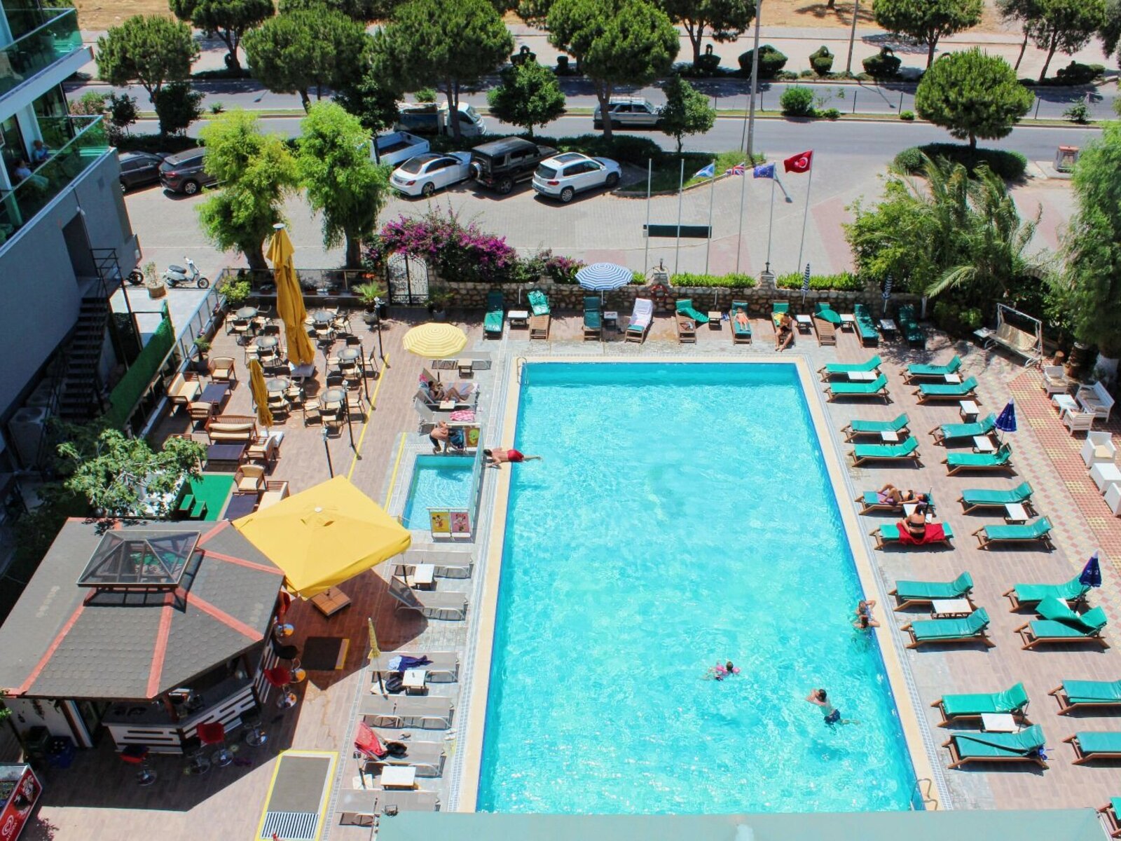 Pool