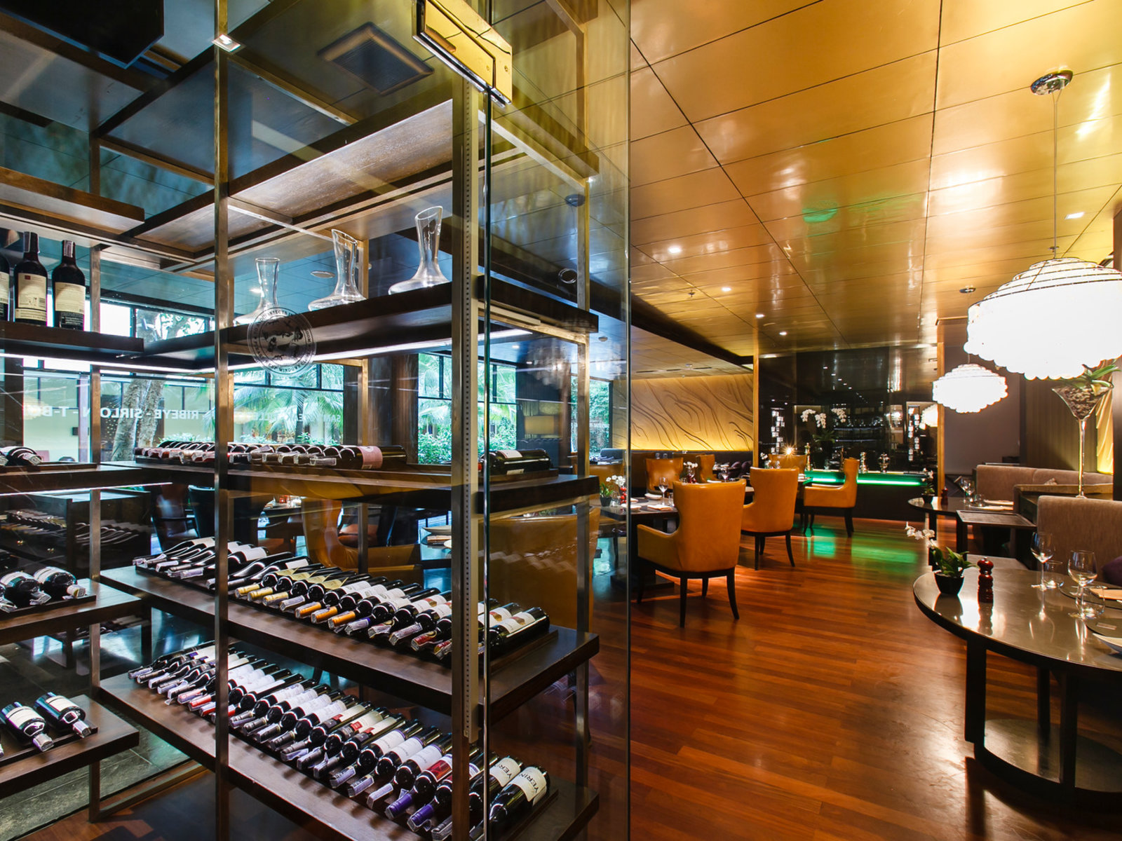 Sam's Steaks & Grill