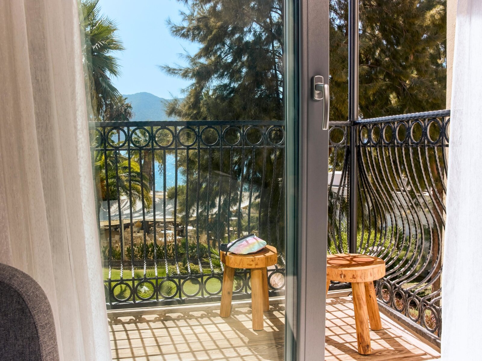 Wohnbeispiel Double Room Mainbuilding Side Sea View