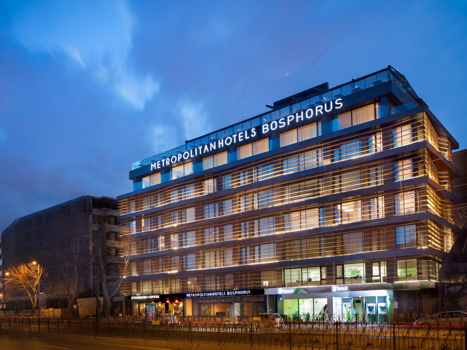 Metropolitan hotel sales