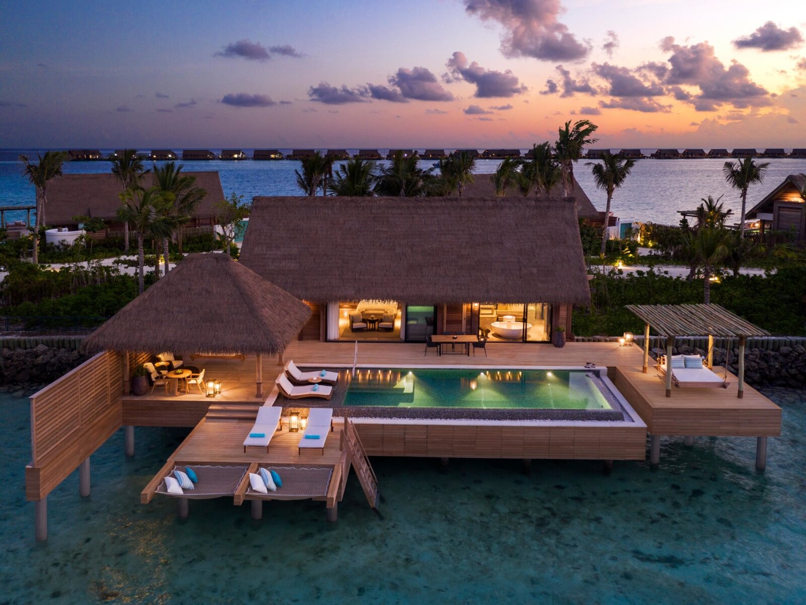 Wohnbeispiel Reef Villa with Pool