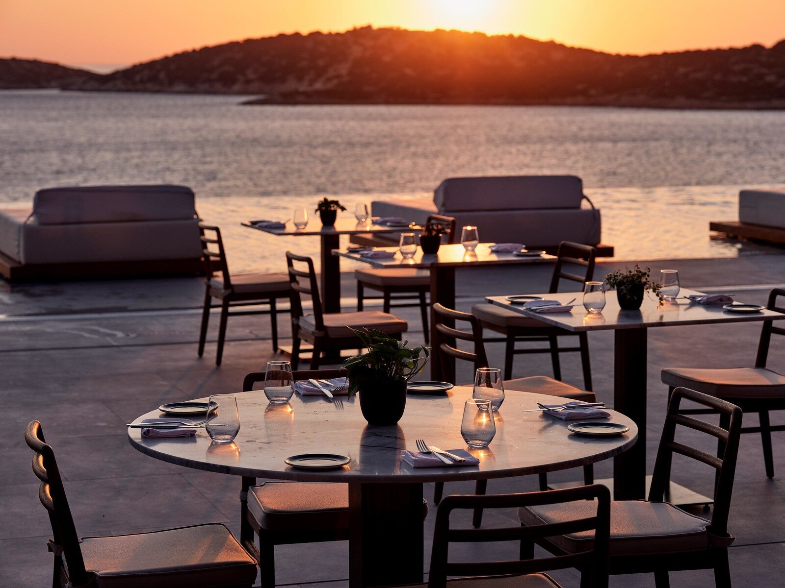 KNOSSOS Restaurant