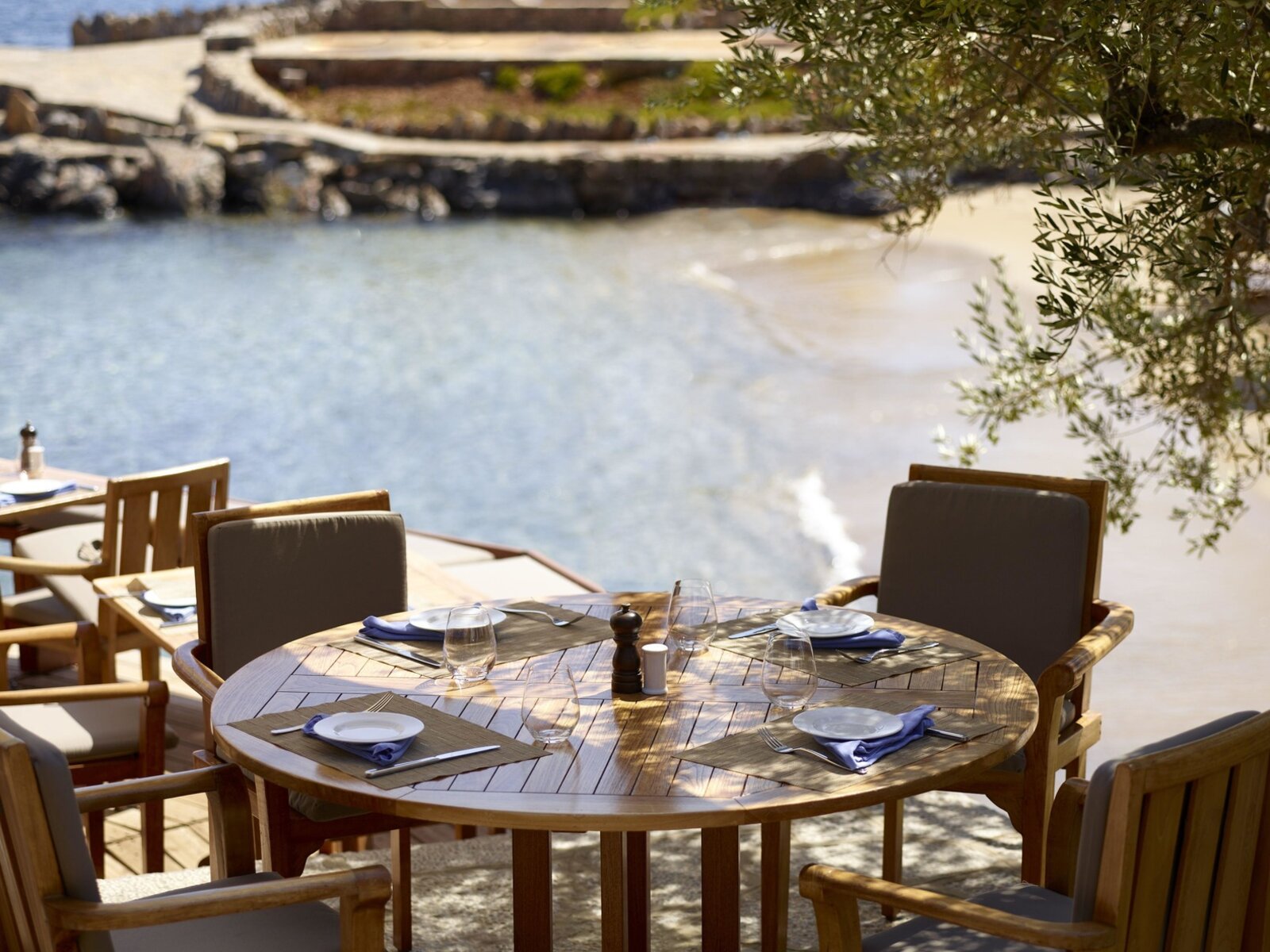 Yacht Club Restaurant