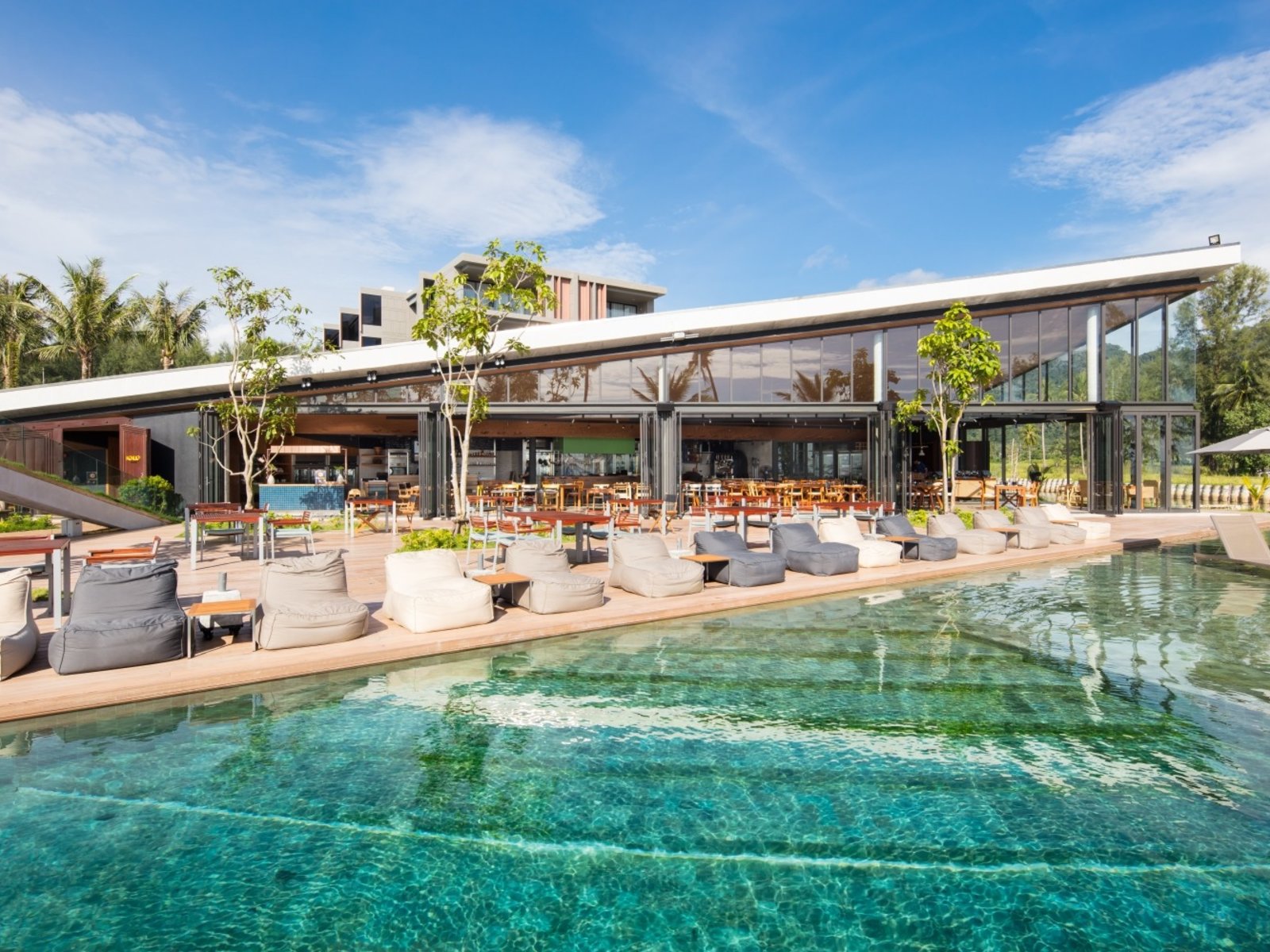 KOKULO Beach Club
