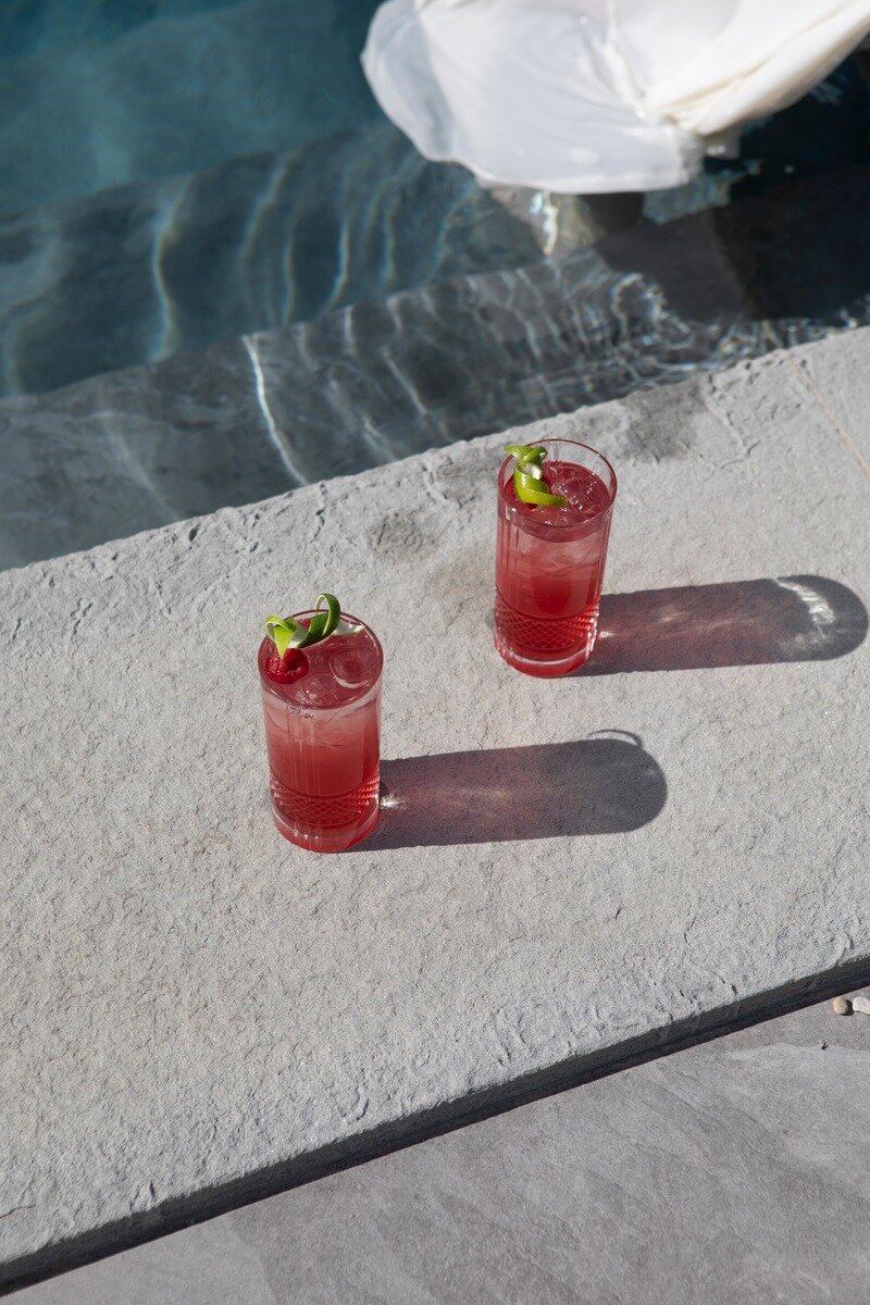 pool bar
