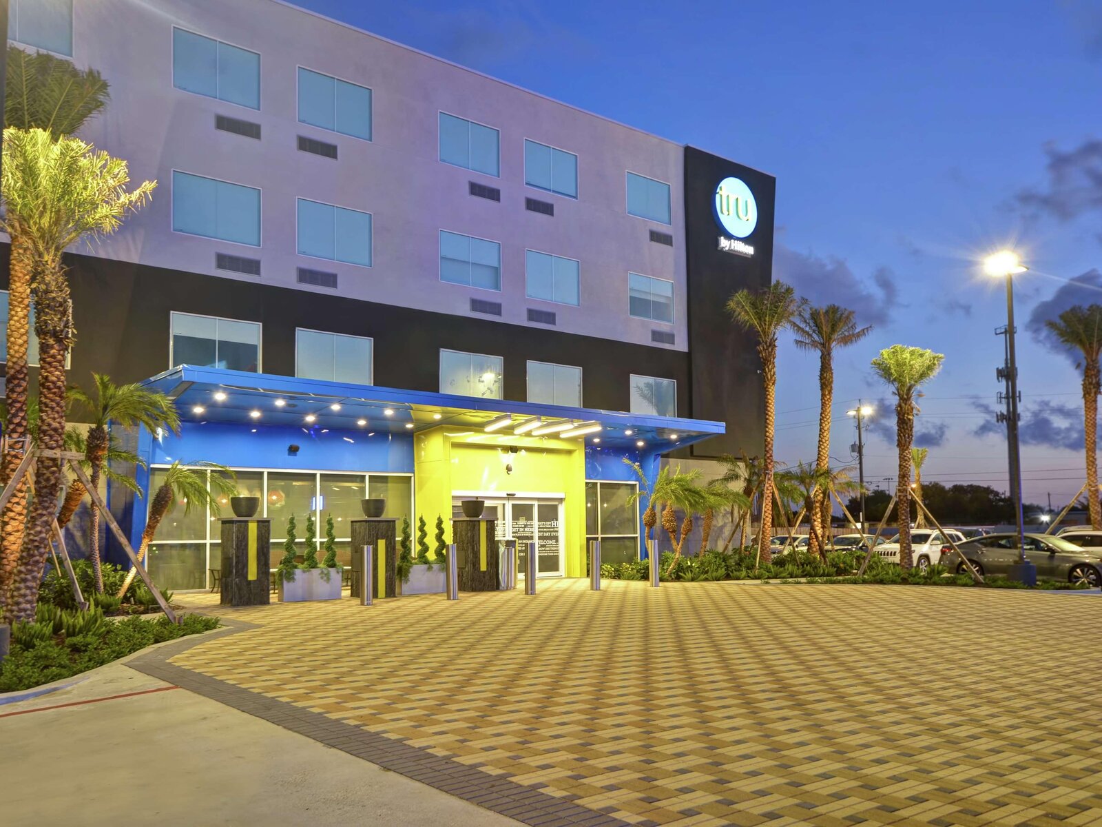 Hotel Tru by Hilton Corpus Christi South Padre Island Dr in Corpus ...