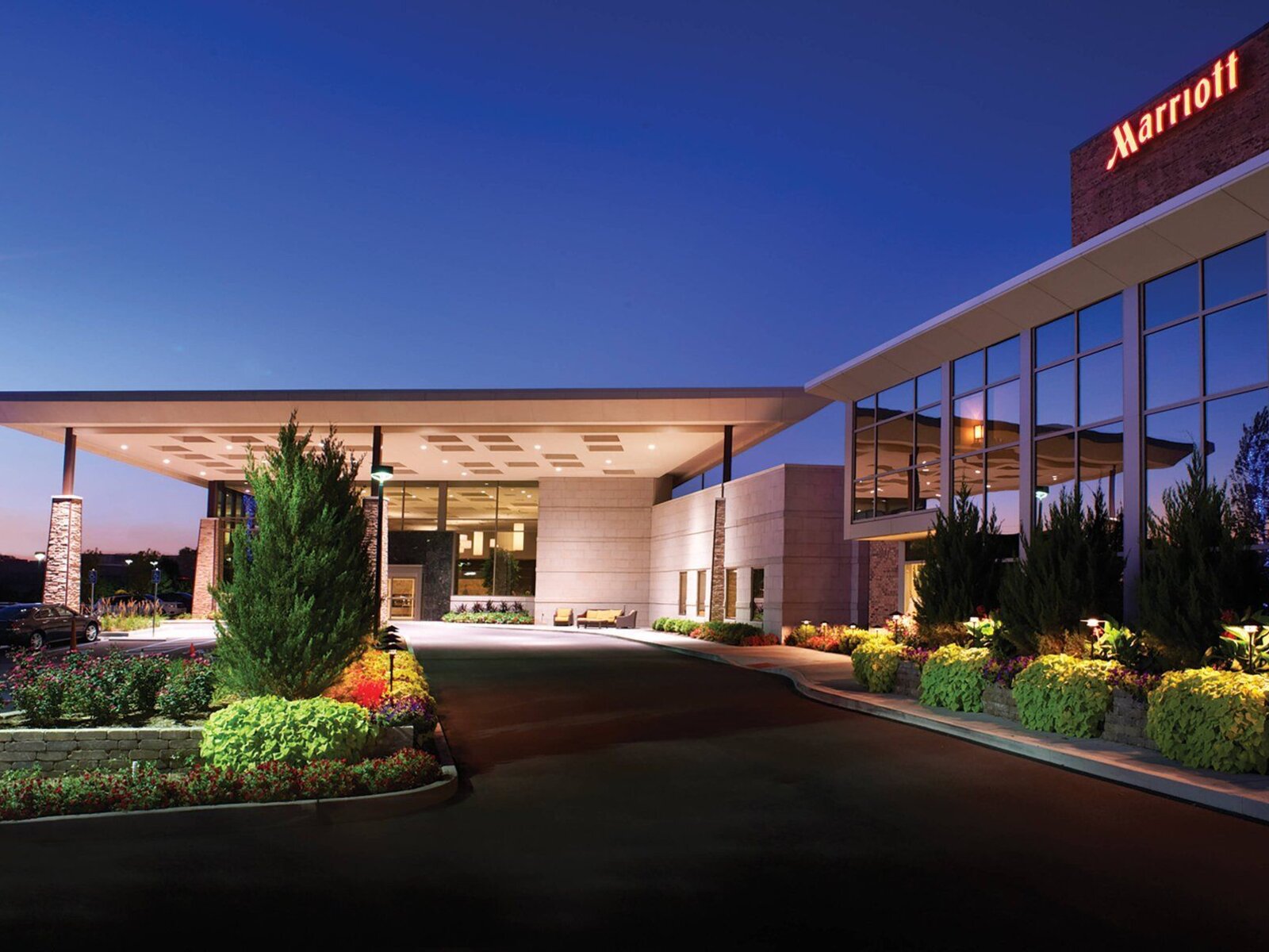 Hotel Hampton Inn Indianapolis Downtown Across from Circle Centre in