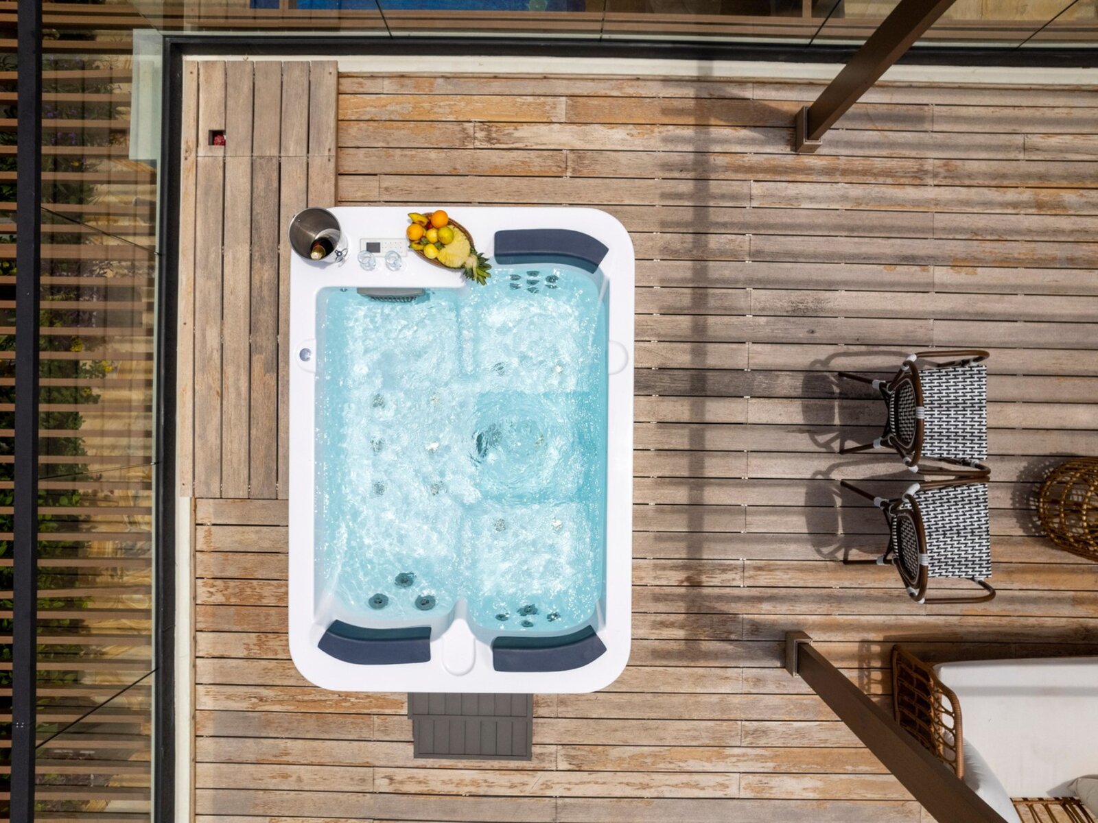 Wohnbeispiel Royal Suite with Jacuzzi Ocean Front
