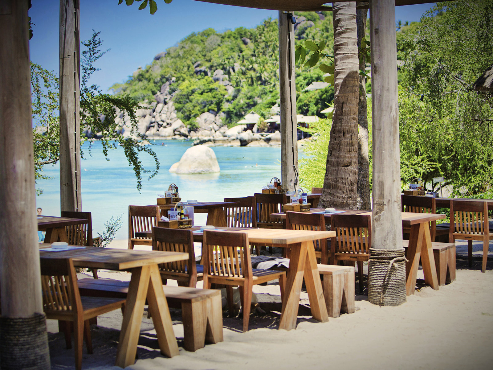 Beach Bar