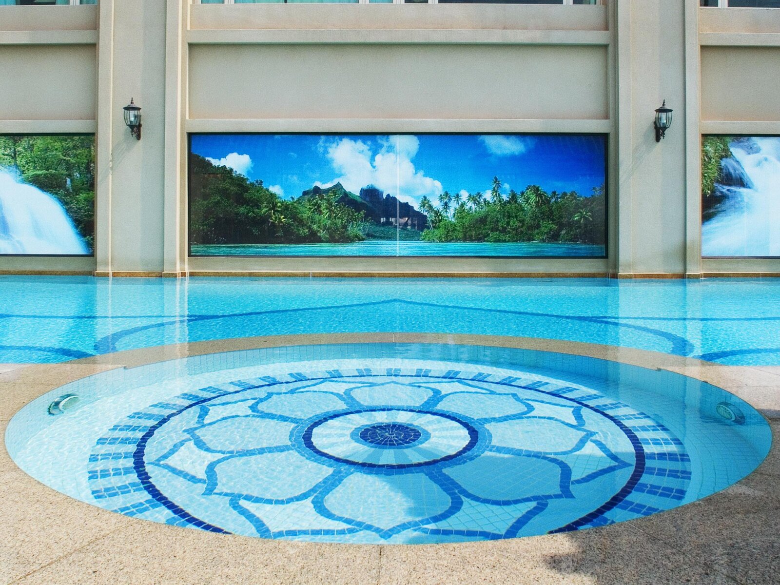 Pool