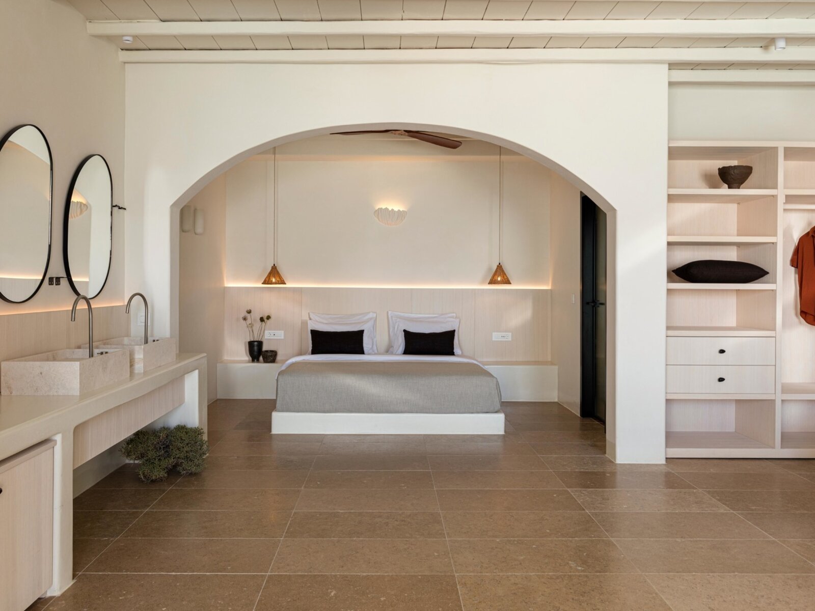 Wohnbeispiel Executive Suite Private Pool Court View