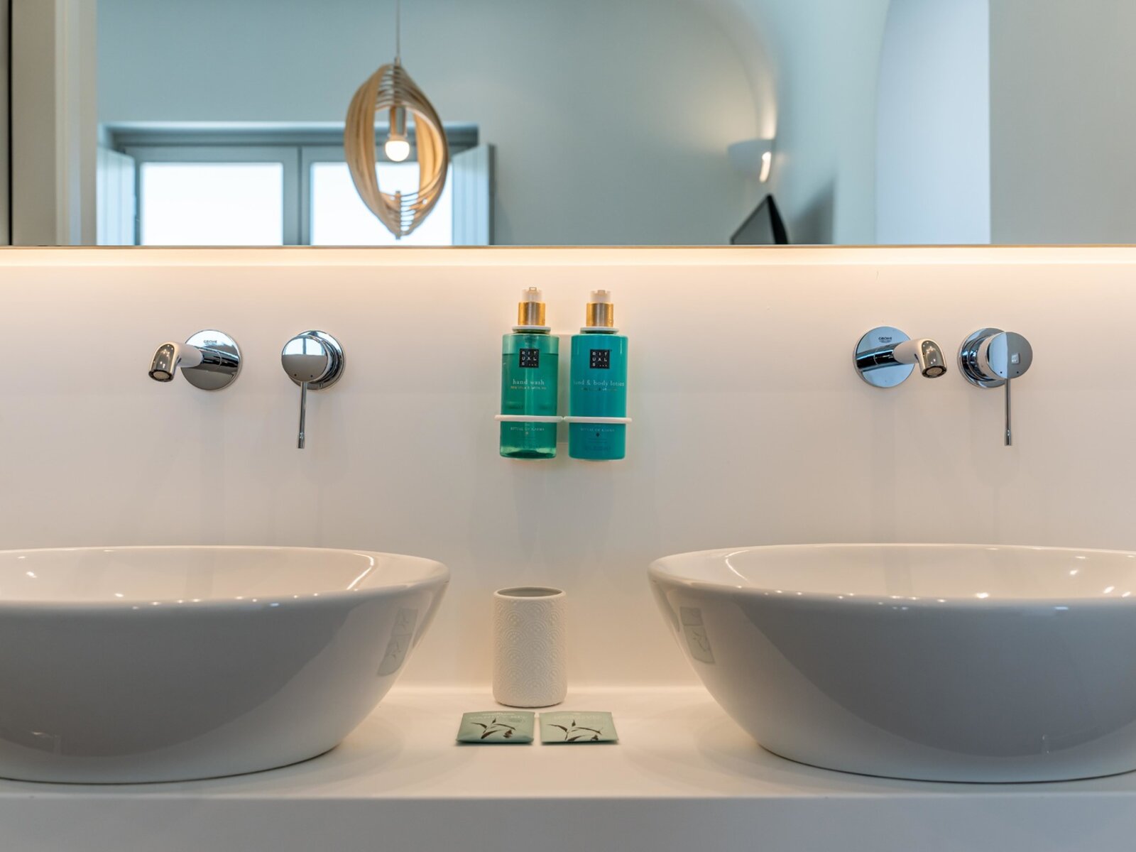 Wohnbeispiel Double deluxe private whirlpool  balcony