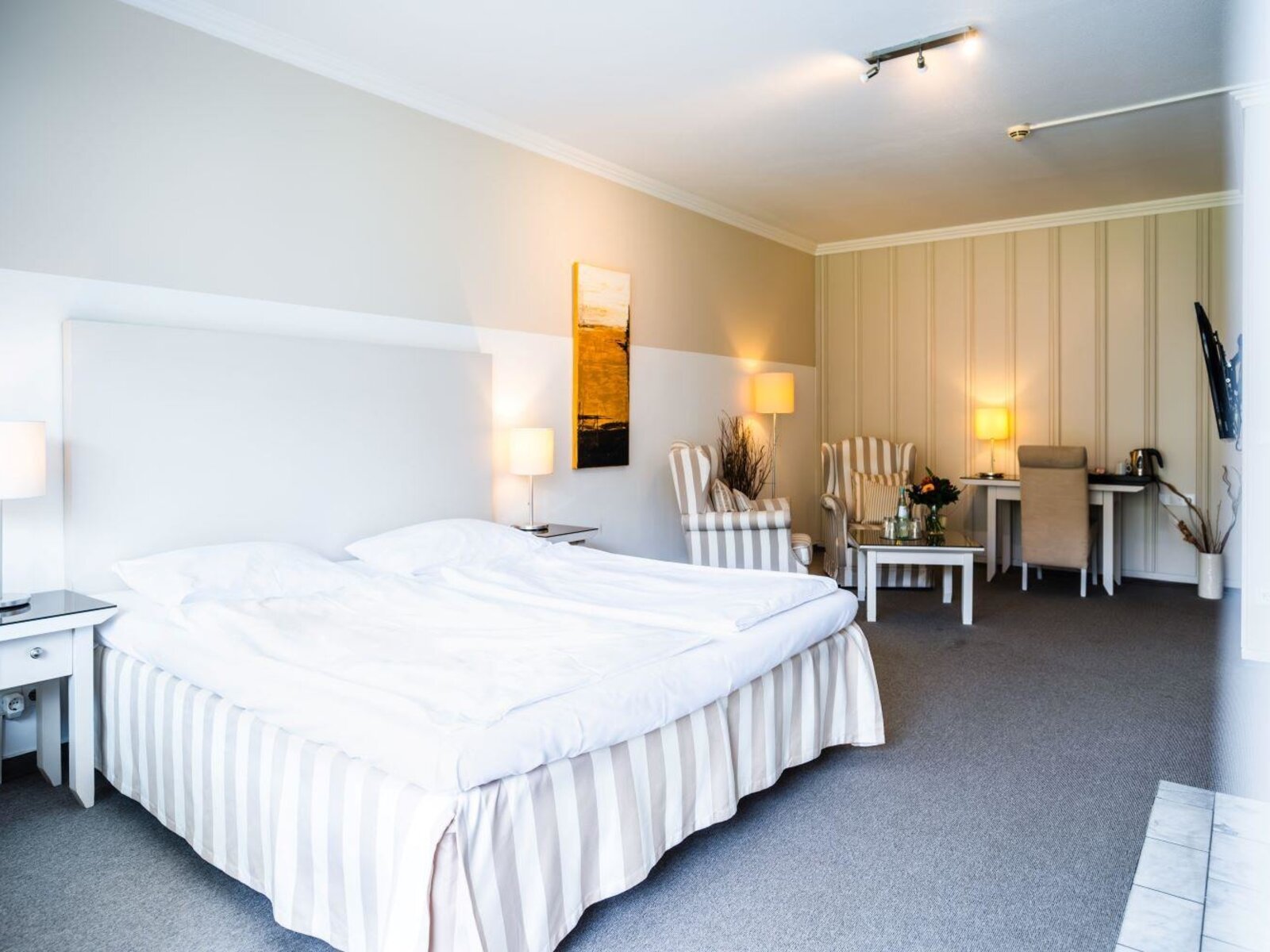 Wohnbeispiel Pool Suite