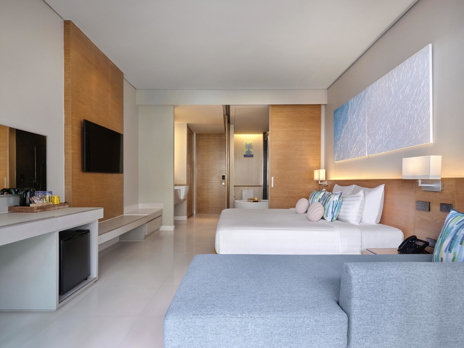 Wohnbeispiel Deluxe Pool View Room