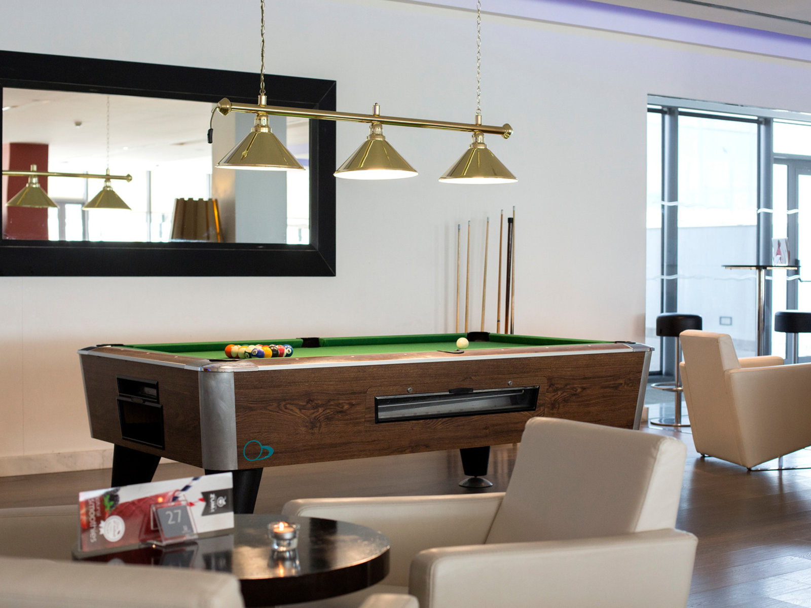Lobbybar