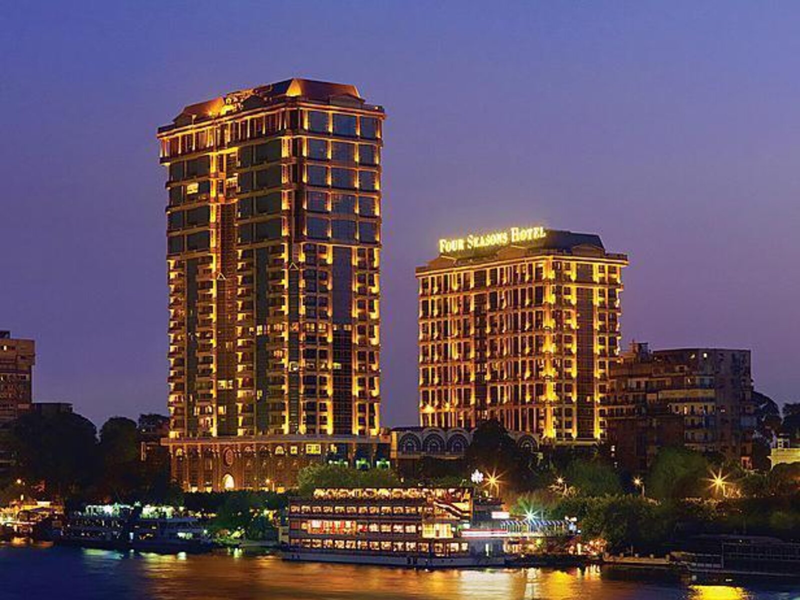 Hotel Four Seasons Cairo at the First Residence in Kairo günstig buchen ...
