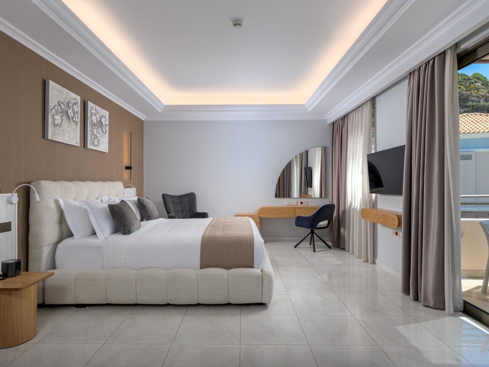 Wohnbeispiel Villas with private pool partial seaview