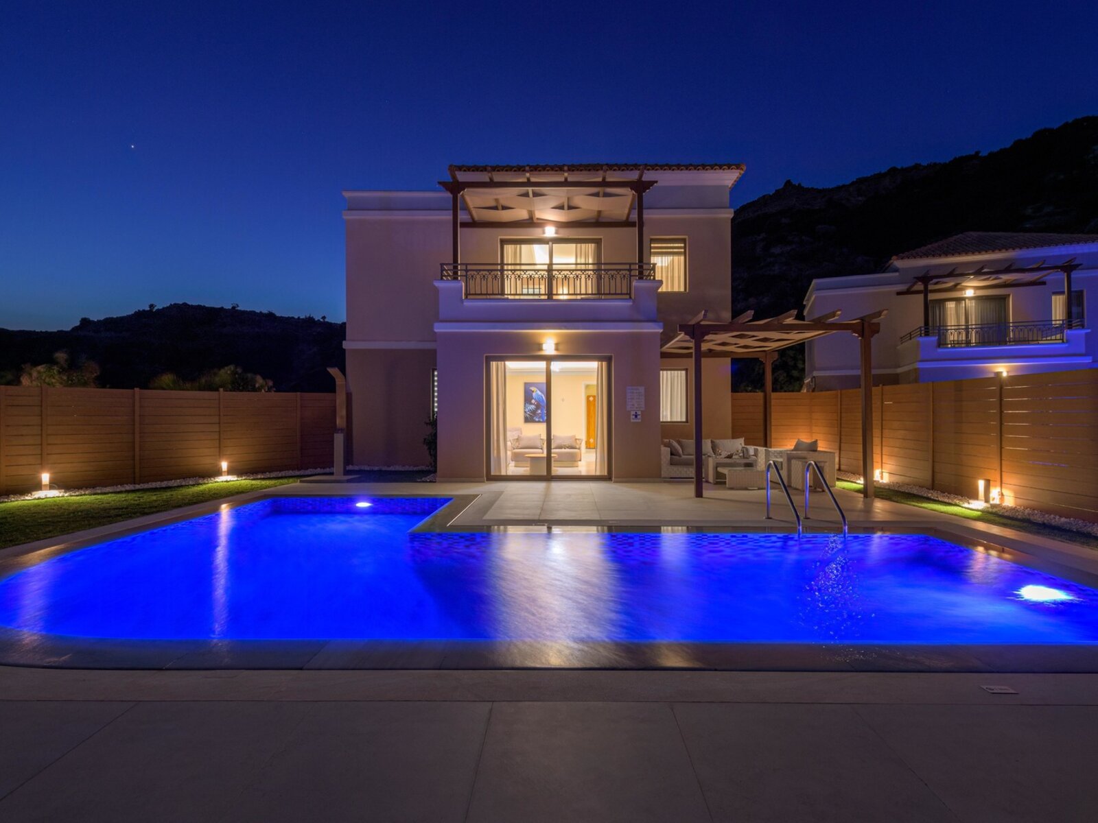Wohnbeispiel Villas with private pool partial seaview