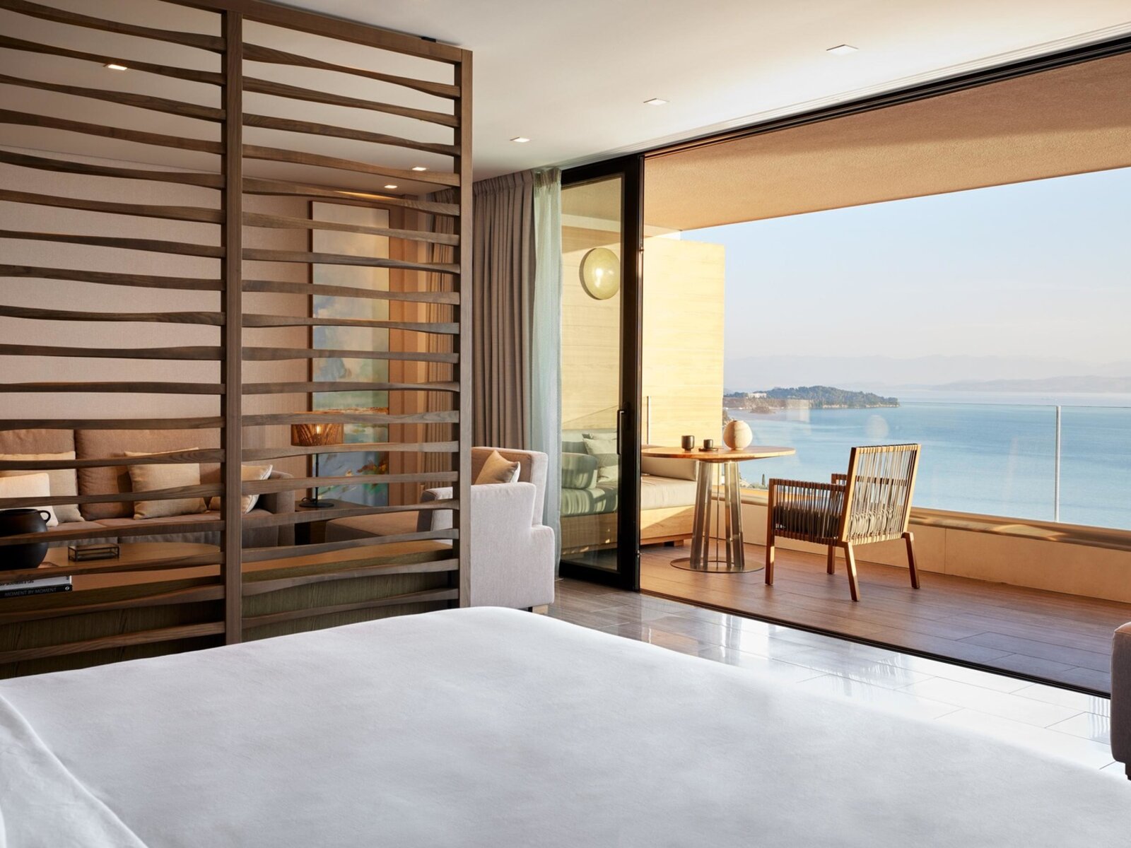 Wohnbeispiel Ionian Sea View Junior Suite