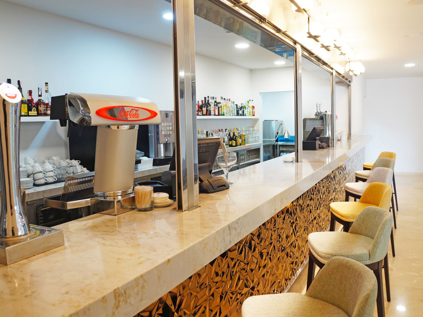 Bar Salón