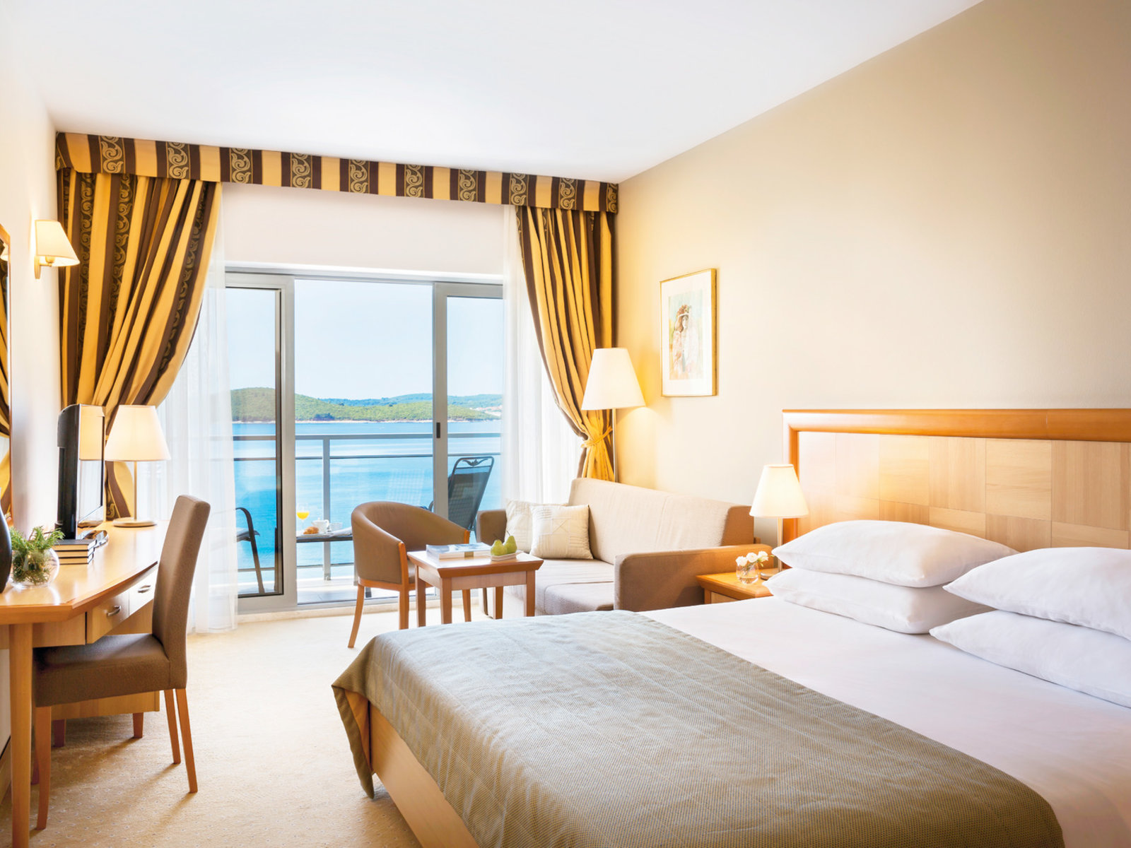 Wohnbeispiel Superior junior suite with balcony, seaview