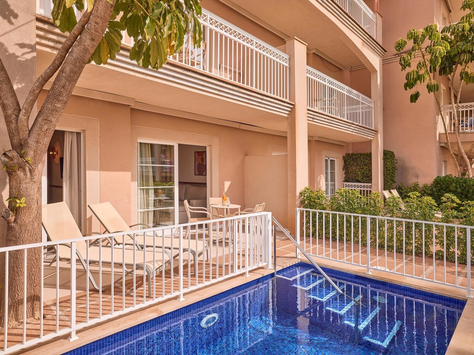 Wohnbeispiel One Bedroom Private Pool