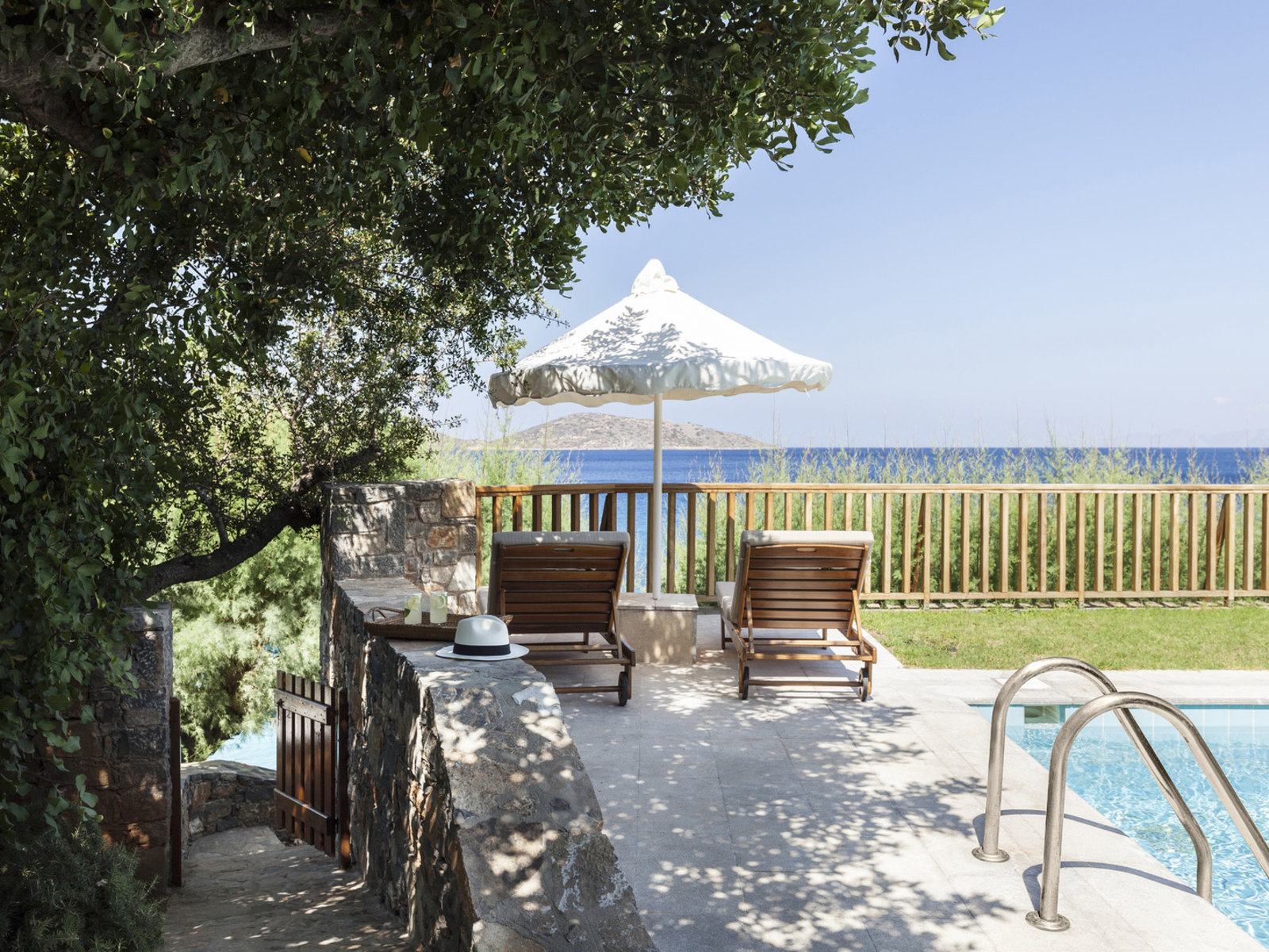 Wohnbeispiel One bedroom Legendary Villa