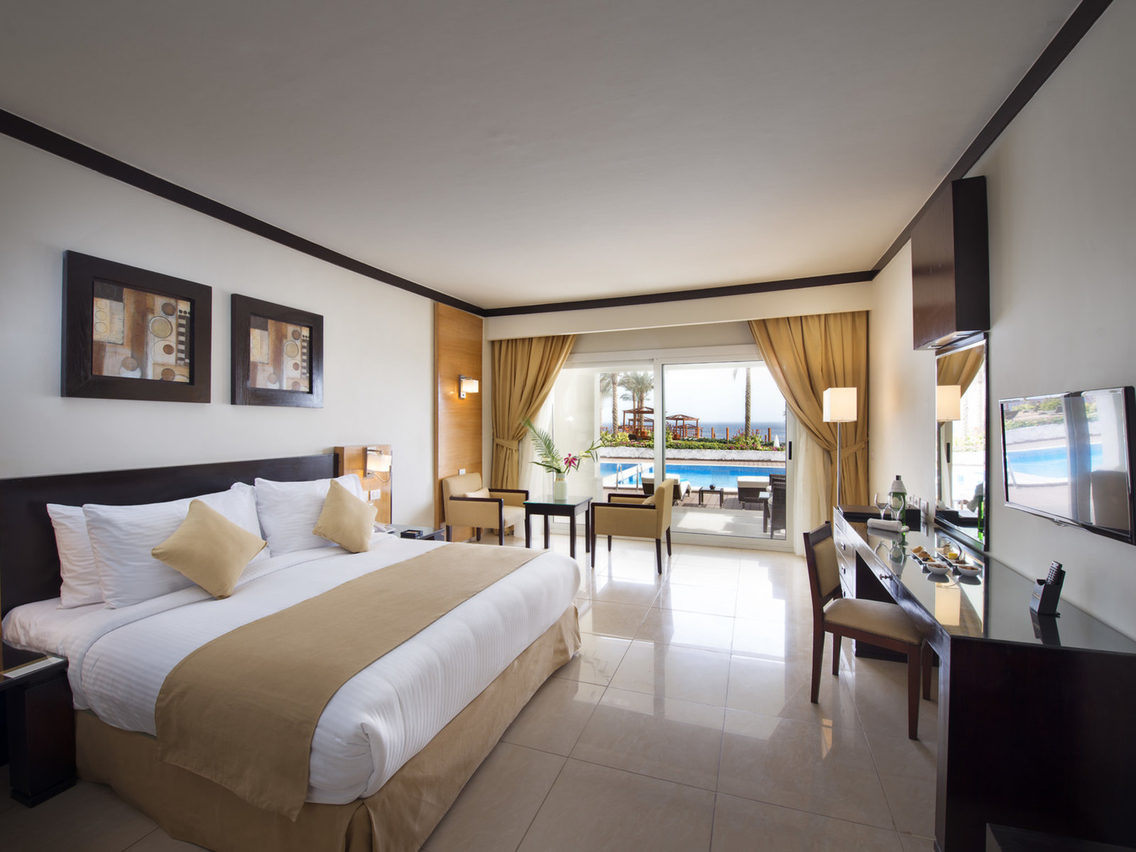 Wohnbeispiel Deluxe Room Swim-Up