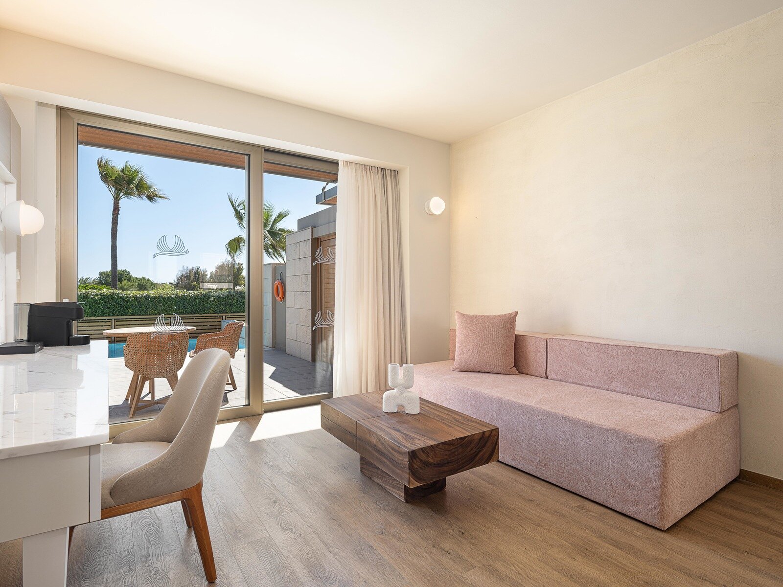 Wohnbeispiel Premium Suite Private Pool