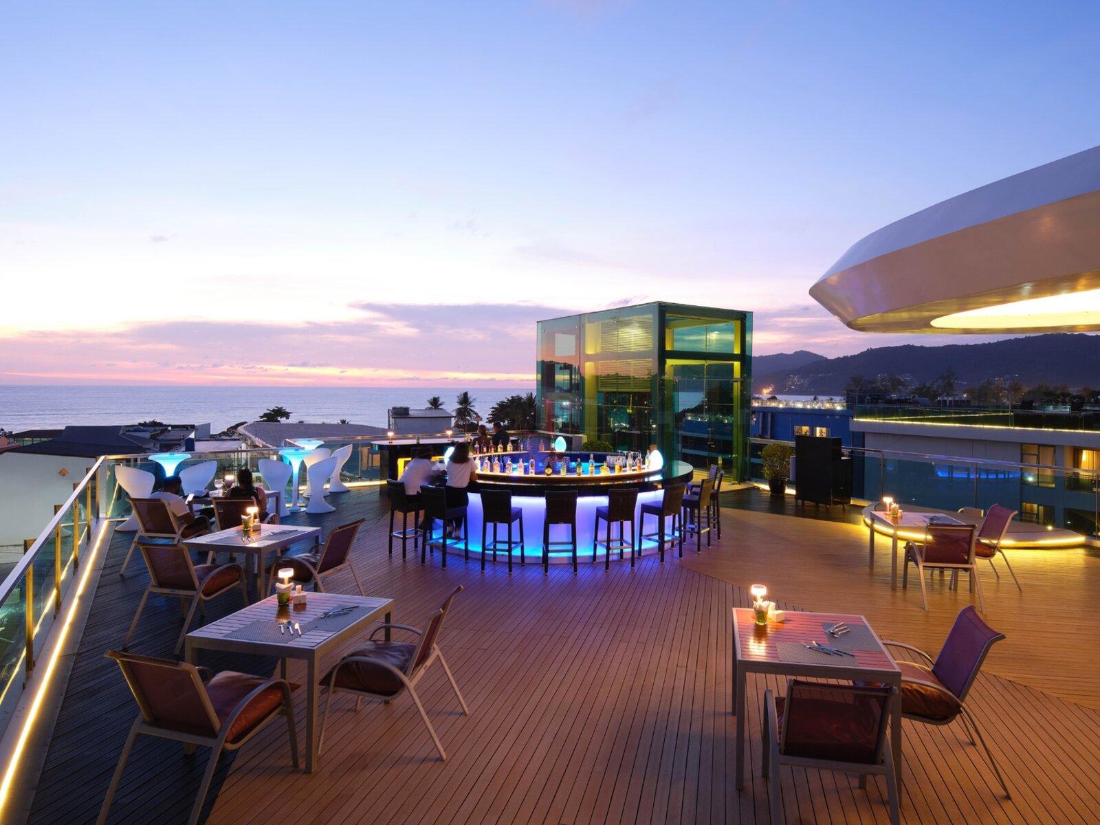 KEE Sky Lounge