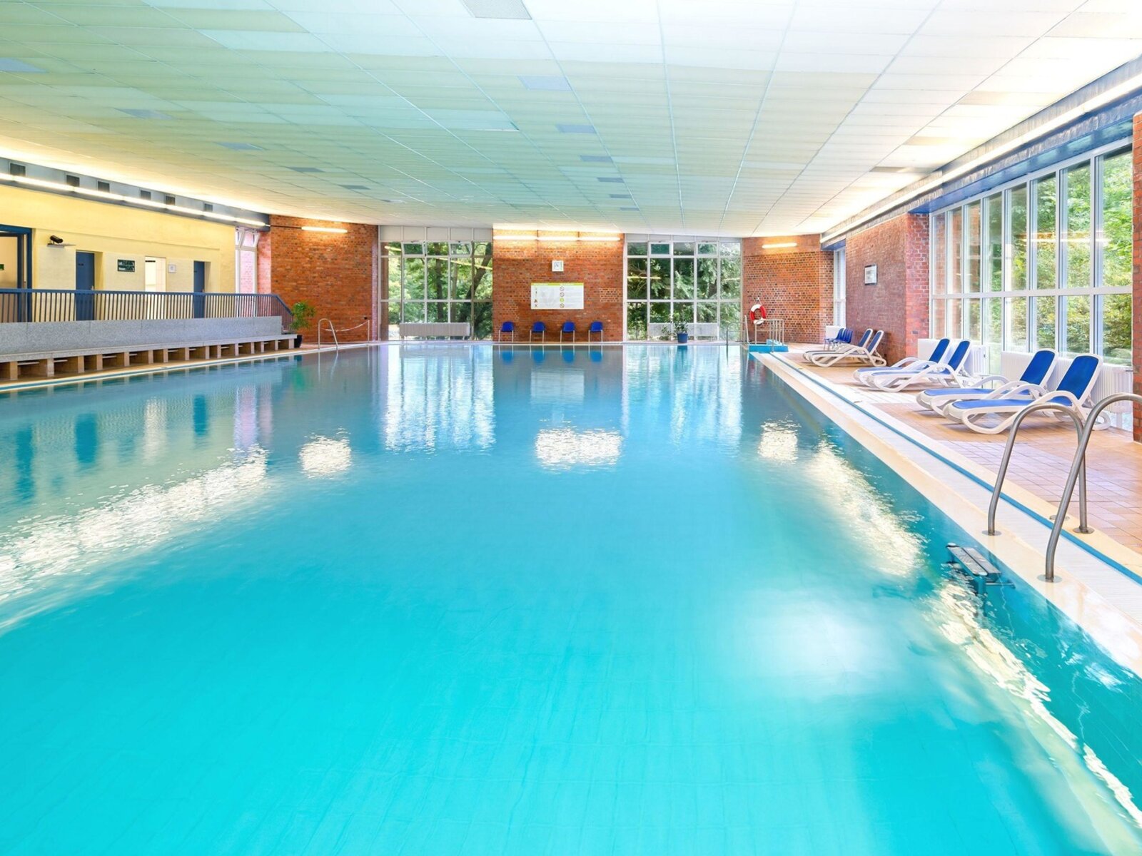 Innen-Pool