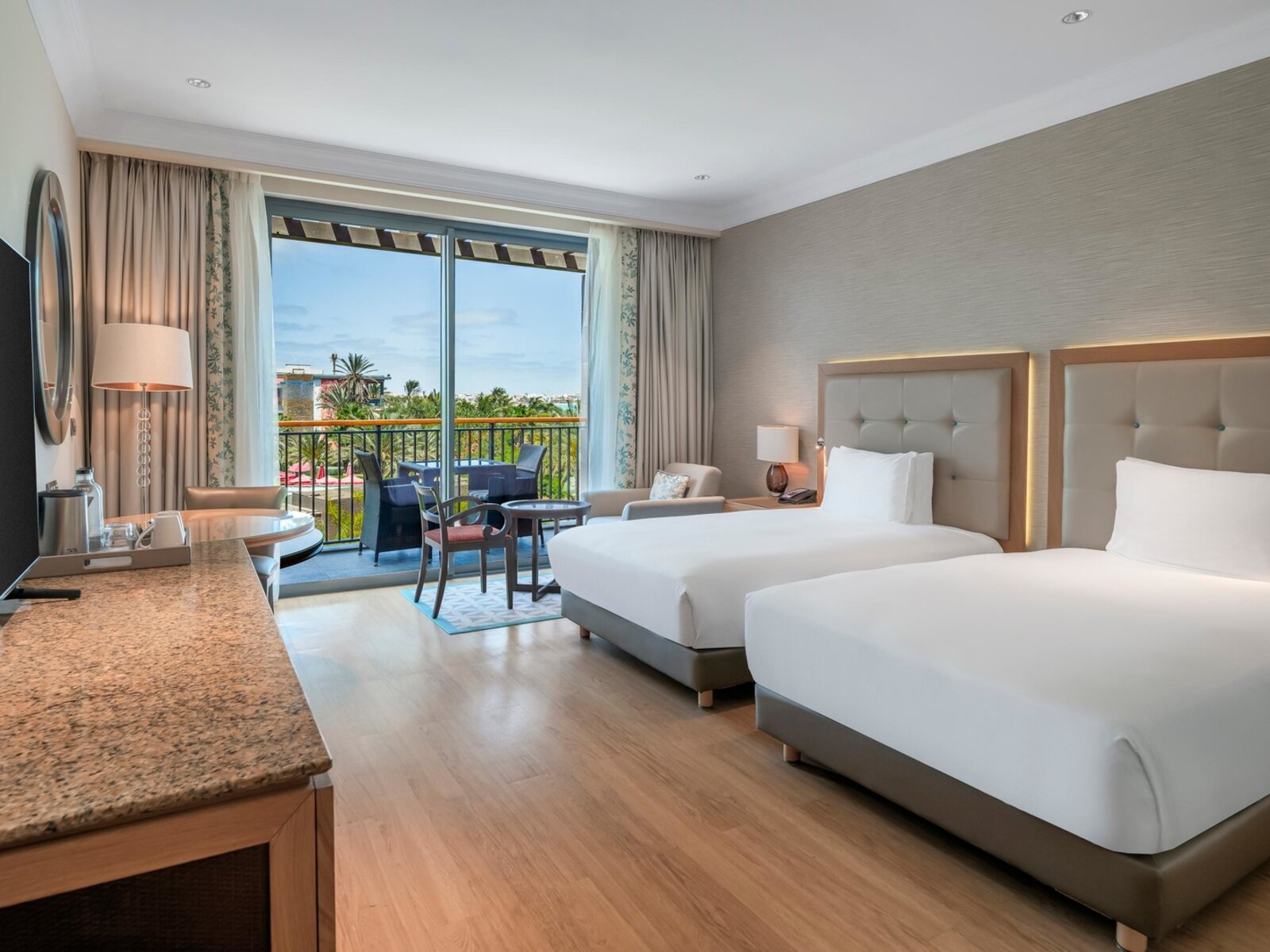 Twin Deluxe Room with Pool View